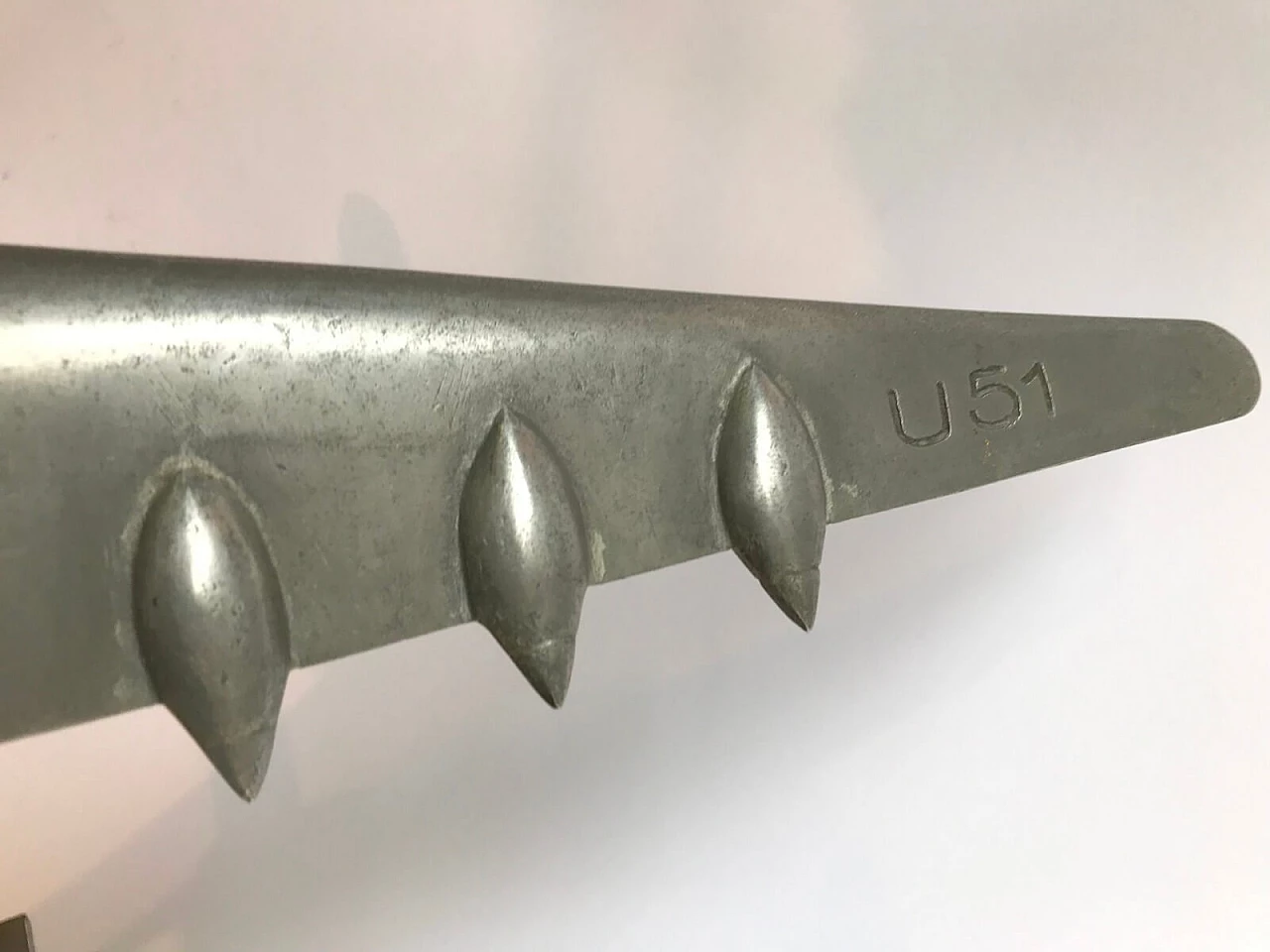 Large U51 aircraft model in aluminium, 1950s 6