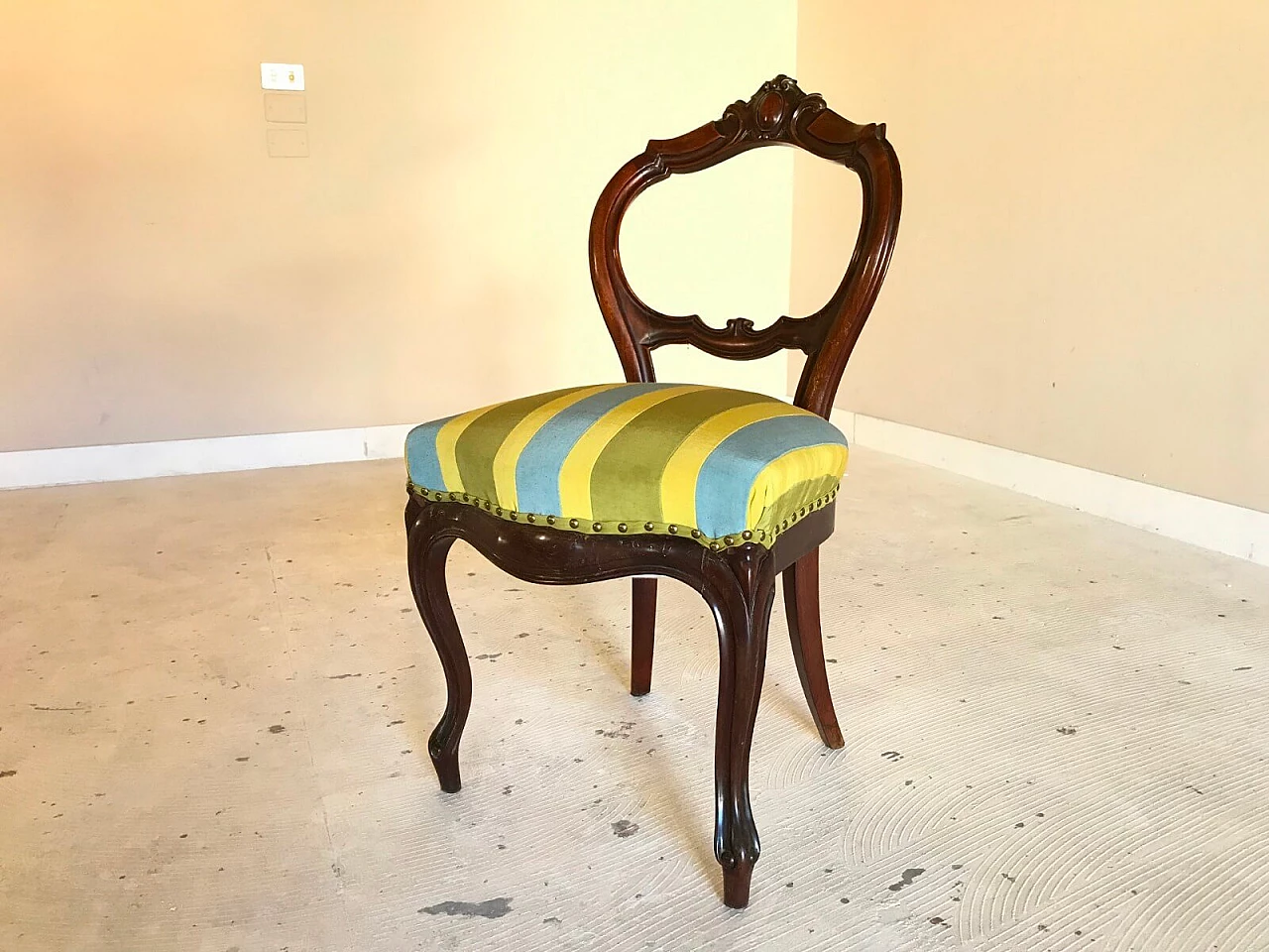 4 Louis Philippe chairs in mahogany, with striped fabric, mid 19th century 4