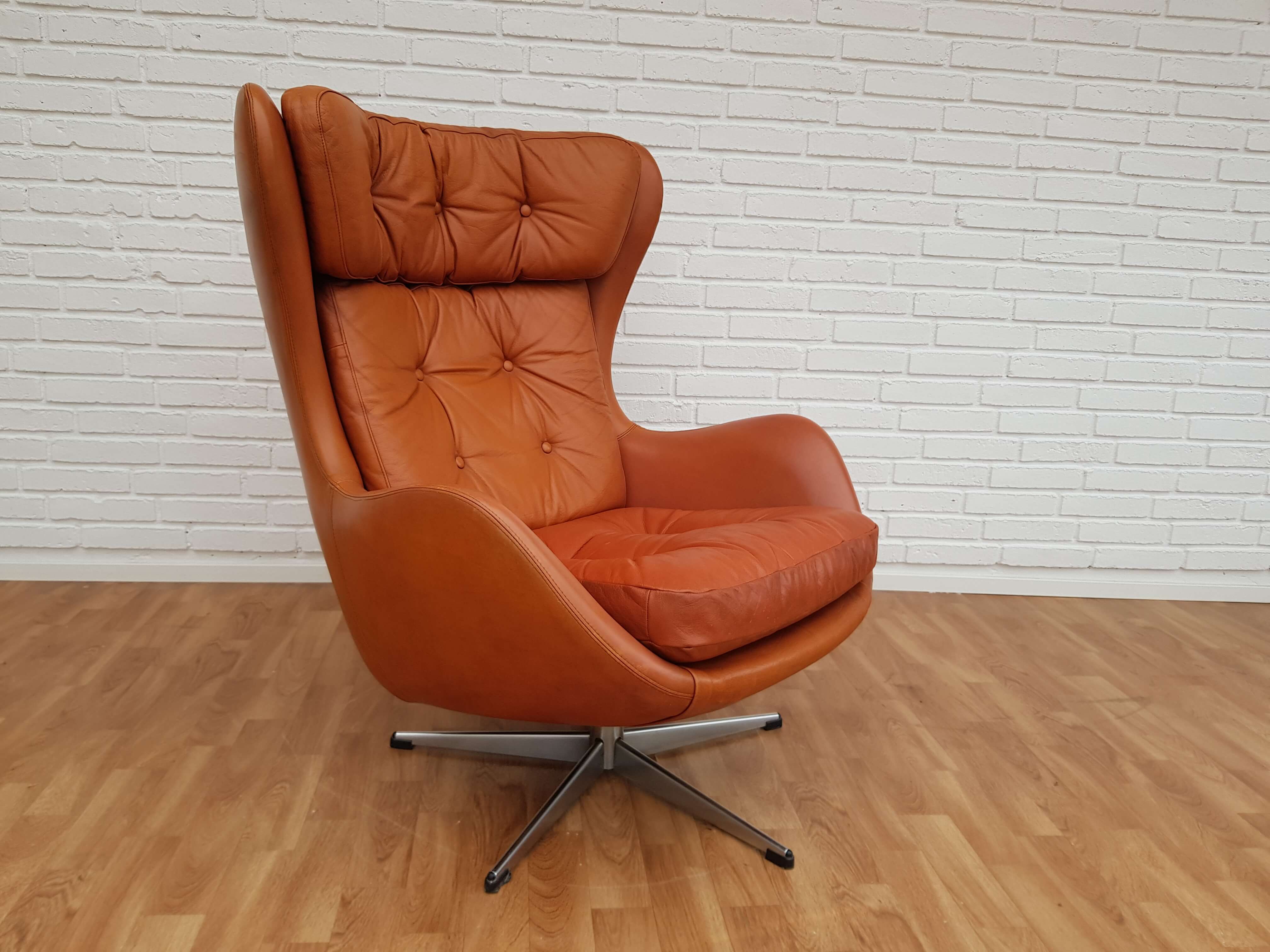Danish lounge chair, Henry Walter Klein for Bramin, 70s, renewed leather