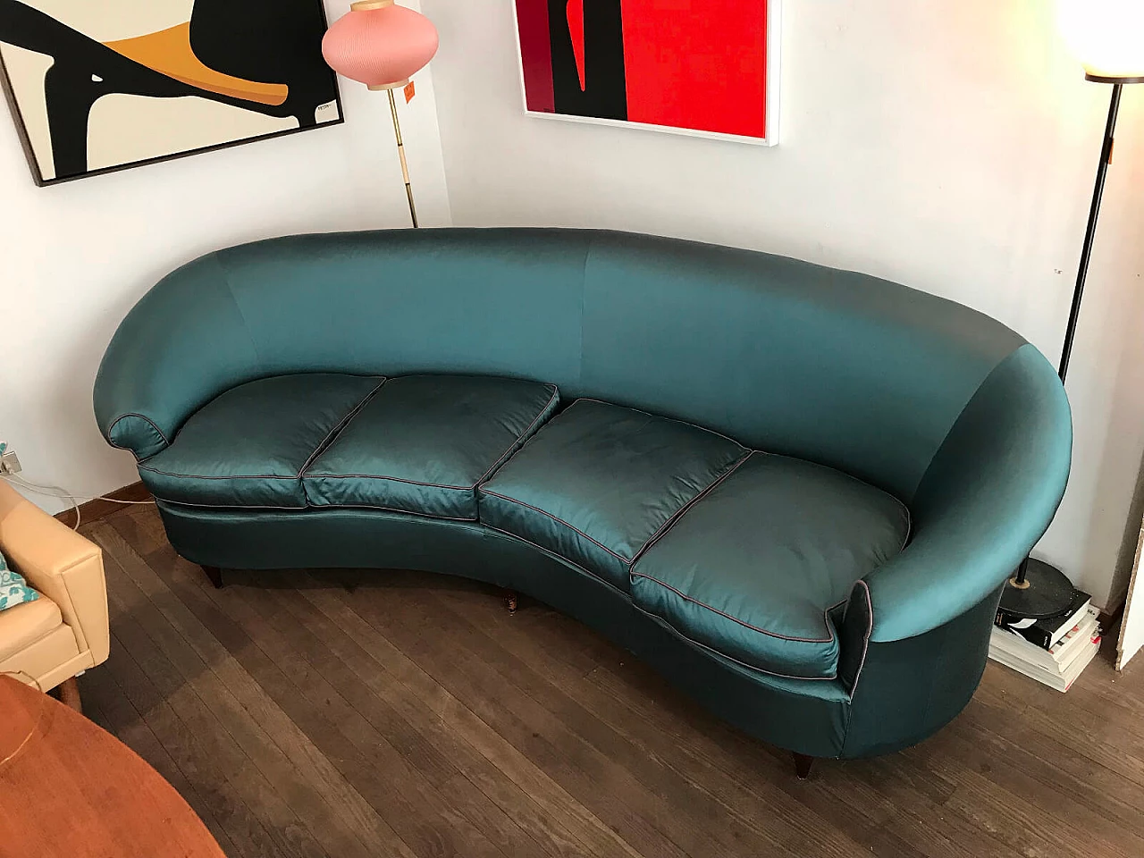 Large bean sofa in oil-coloured silk of the '50s 2