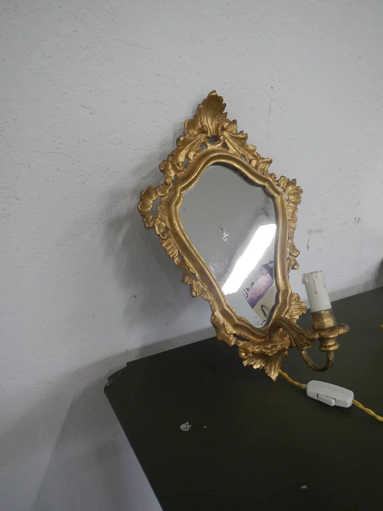 Pair of mirrors with golden frame, early 1900's 1083866