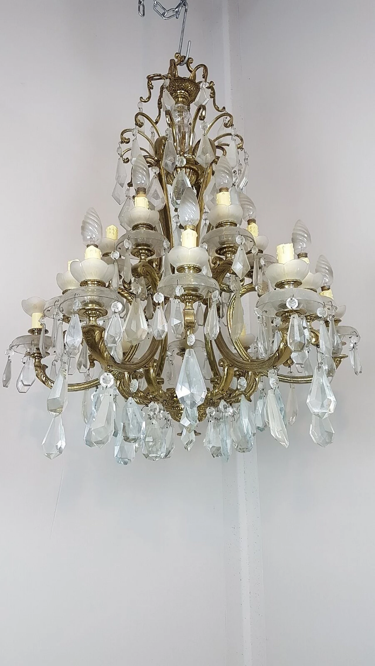 Antique gilded bronze and crystal chandelier, first half of the 20th century 2