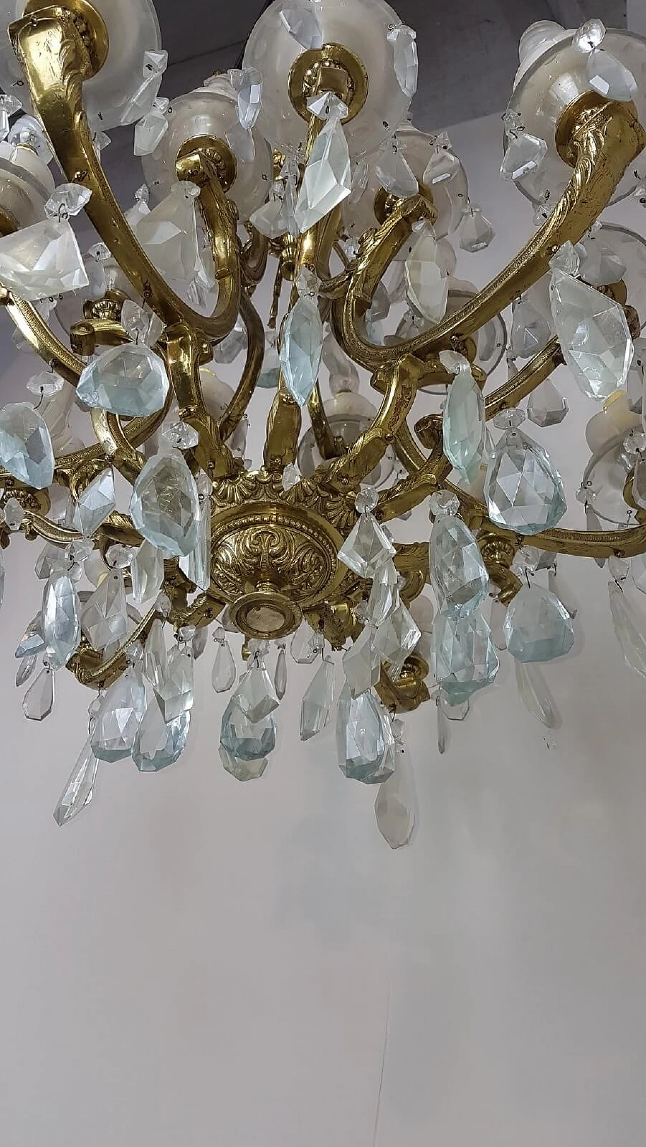 Antique gilded bronze and crystal chandelier, first half of the 20th century 8