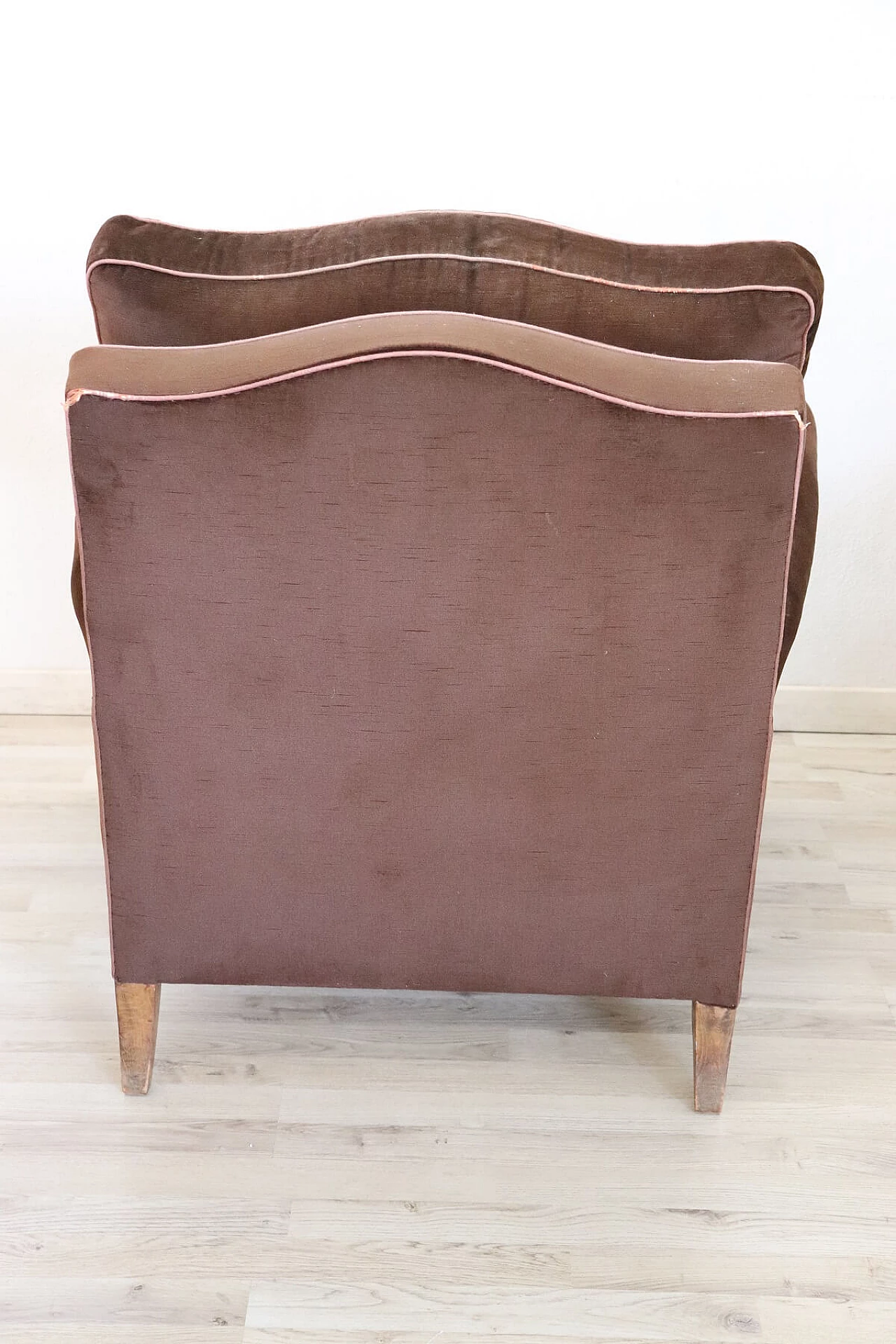 Pair of brown velvet armchairs, 80's 1153503