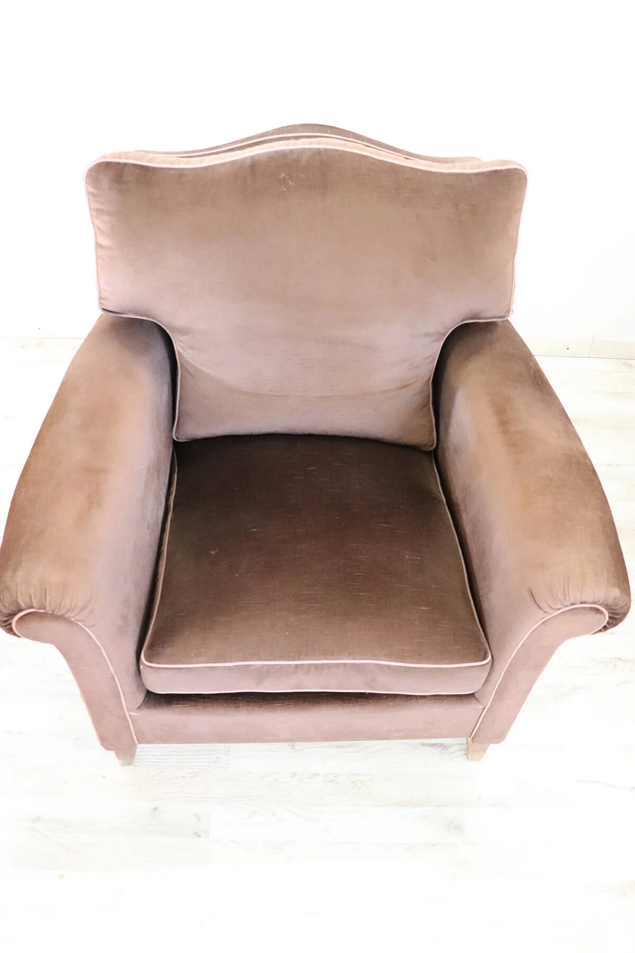 Pair of brown velvet armchairs, 80's 1153506