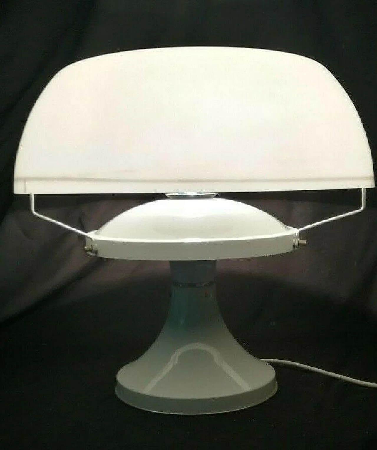 Plexiglas mushroom table lamp, 70s 1168007