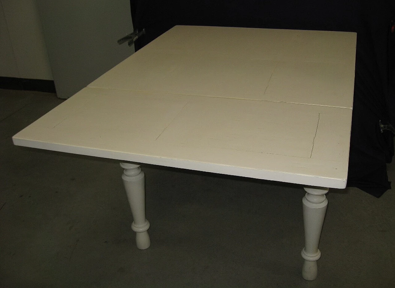 Extending white lacquered table 1176125