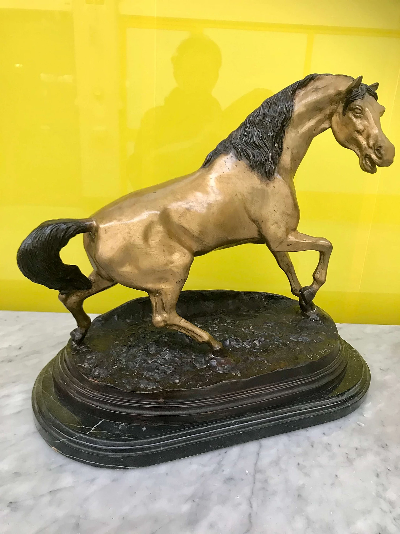 P.J.Mêne, scultura in bronzo dorato e brunito di “Cavallo” con base marmo nero, originale '800 1177727