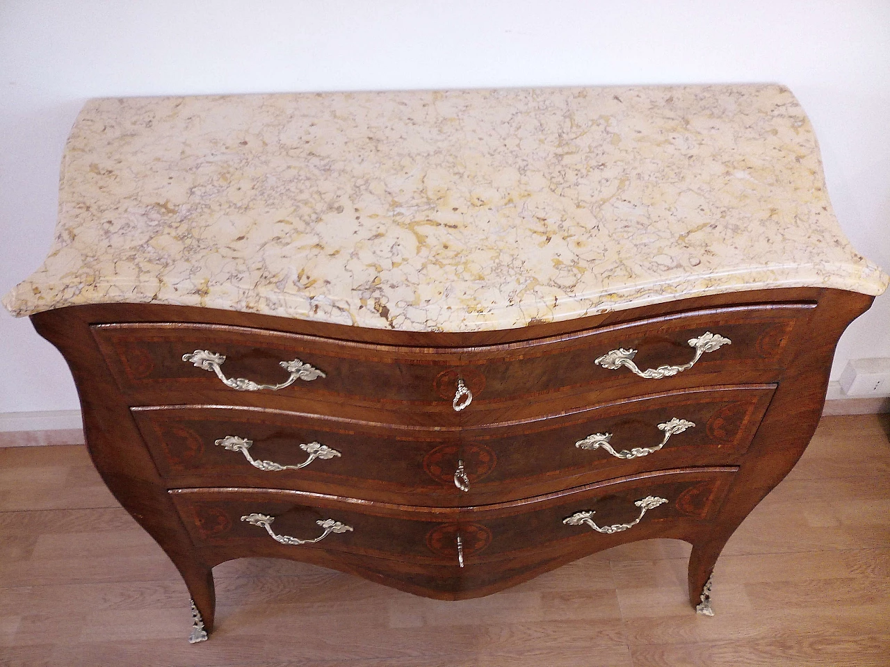 Louis XV style wooden chest of drawers with marble top, 1920s 1142878