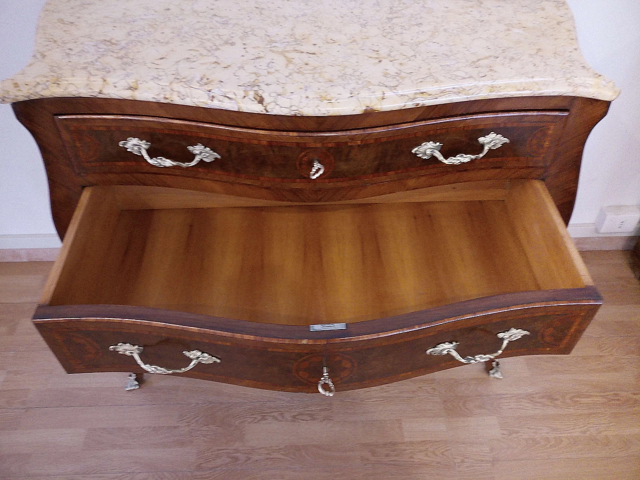 Louis XV style wooden chest of drawers with marble top, 1920s 1142880