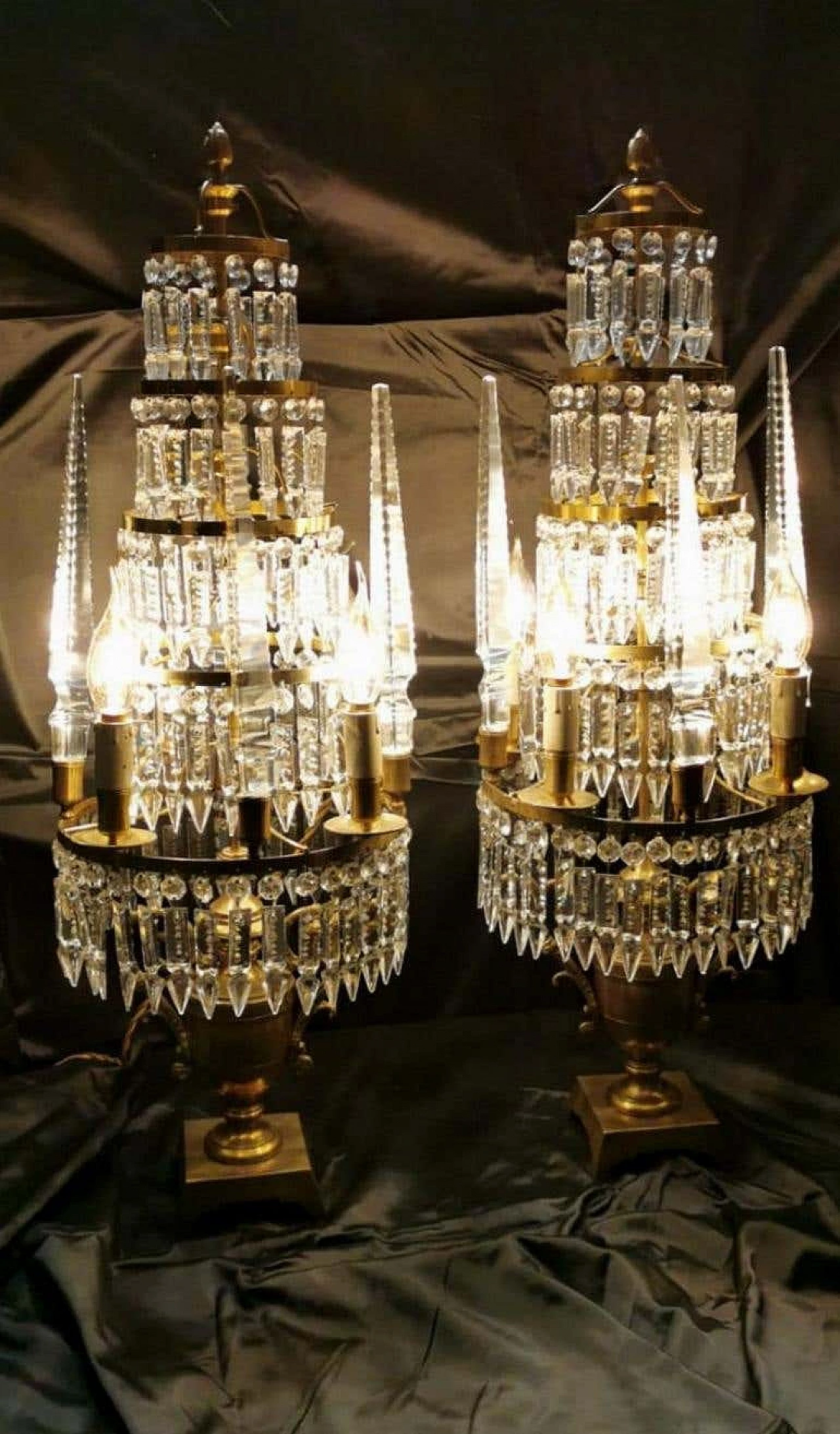 Pair of Louis XVI style girandoles in crystal and bronze, 19th century 1187233