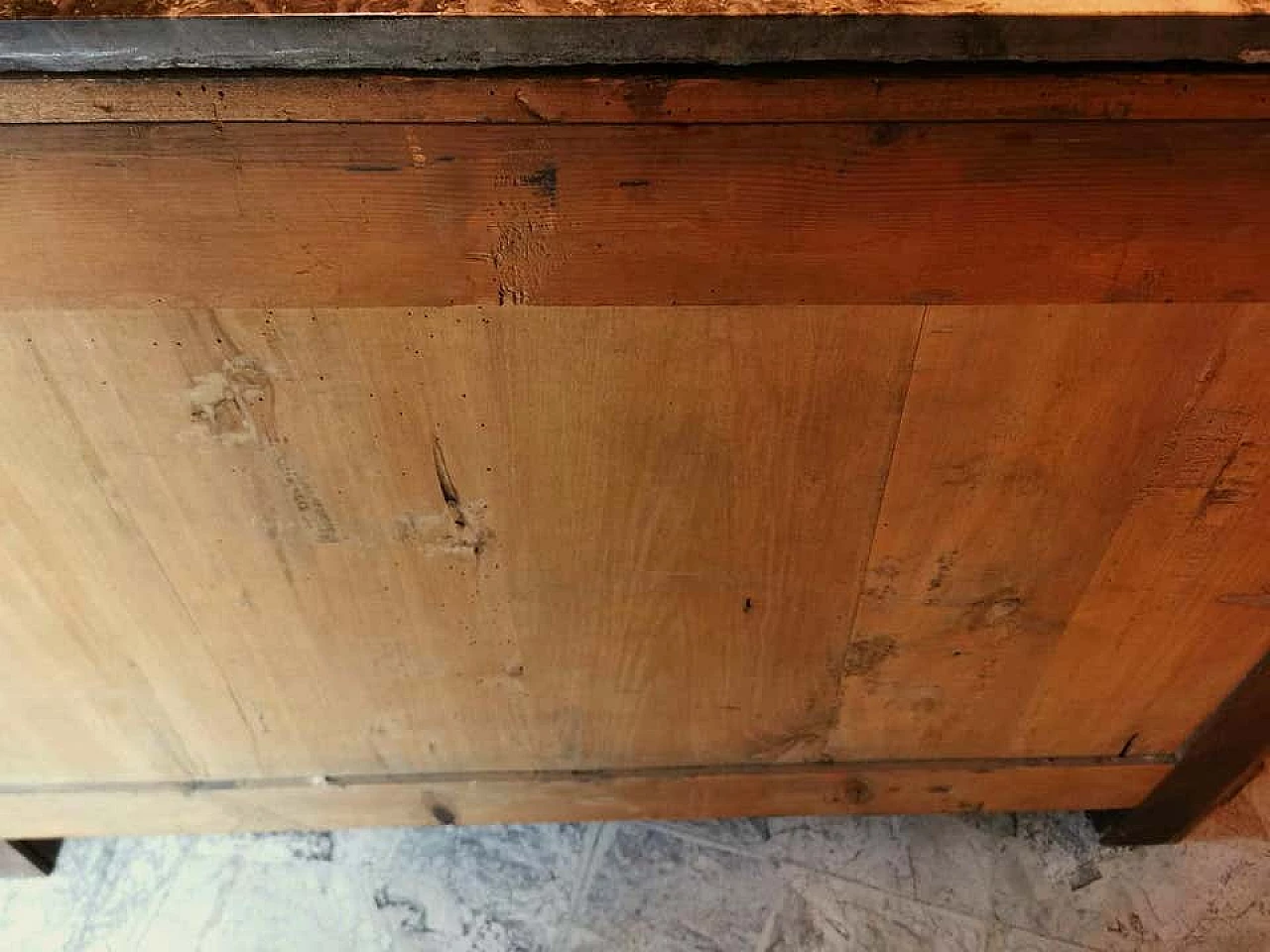 Late Empire chest of drawers in walnut with bronze handles, 19th century 1187715