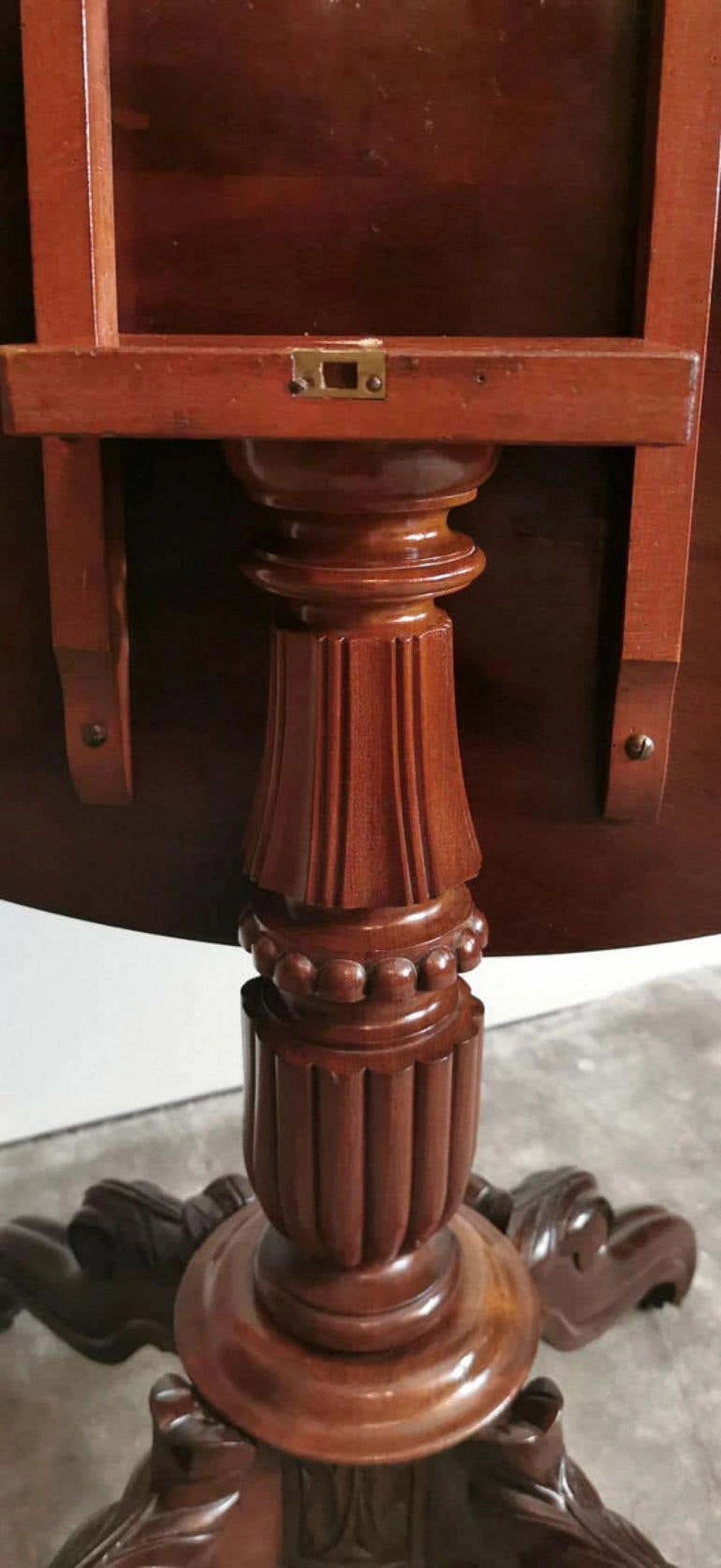 Louis Philippe sail table in mahogany, 19th century 1193224