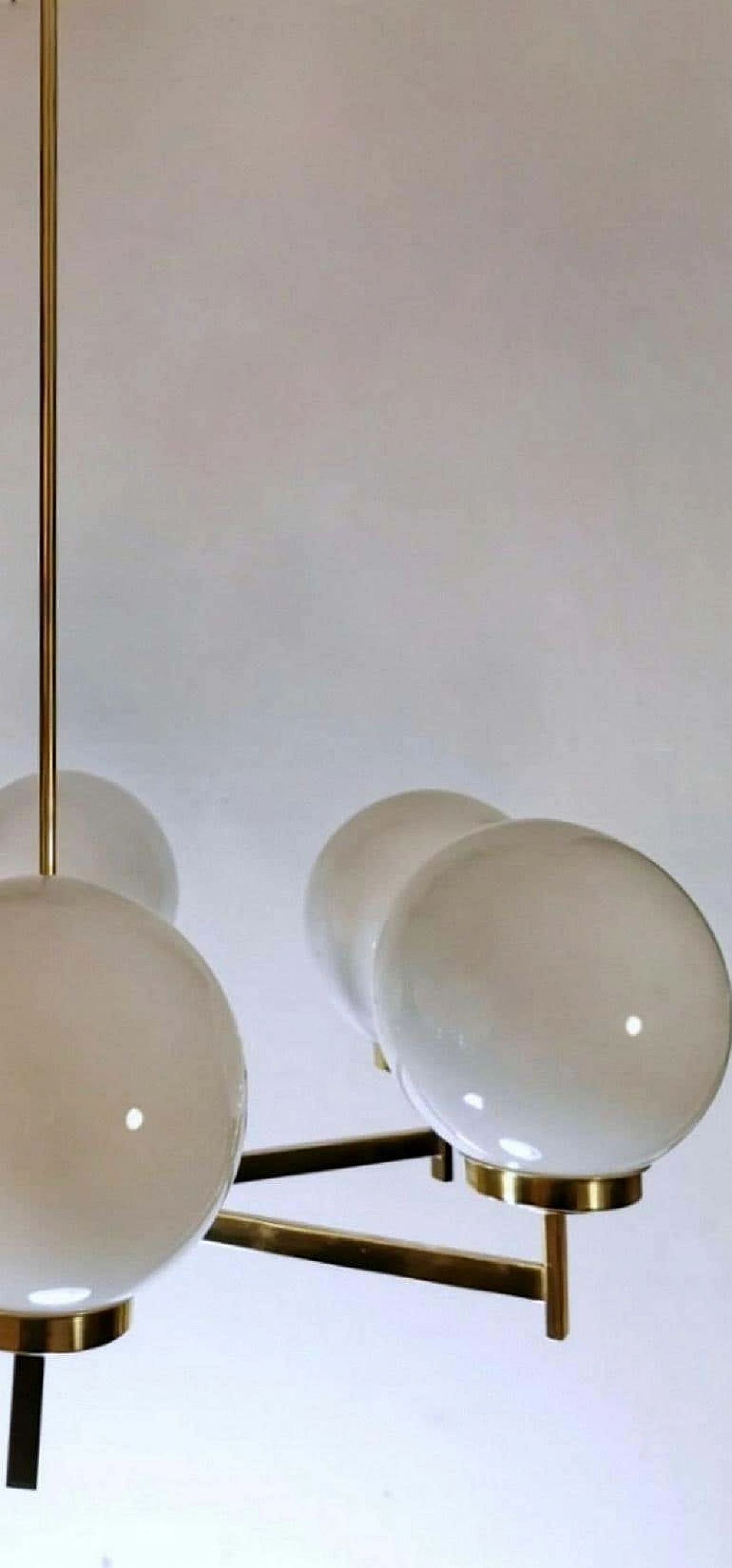 Stilnovo chandelier in brass and opaline glass, 60s 1194467