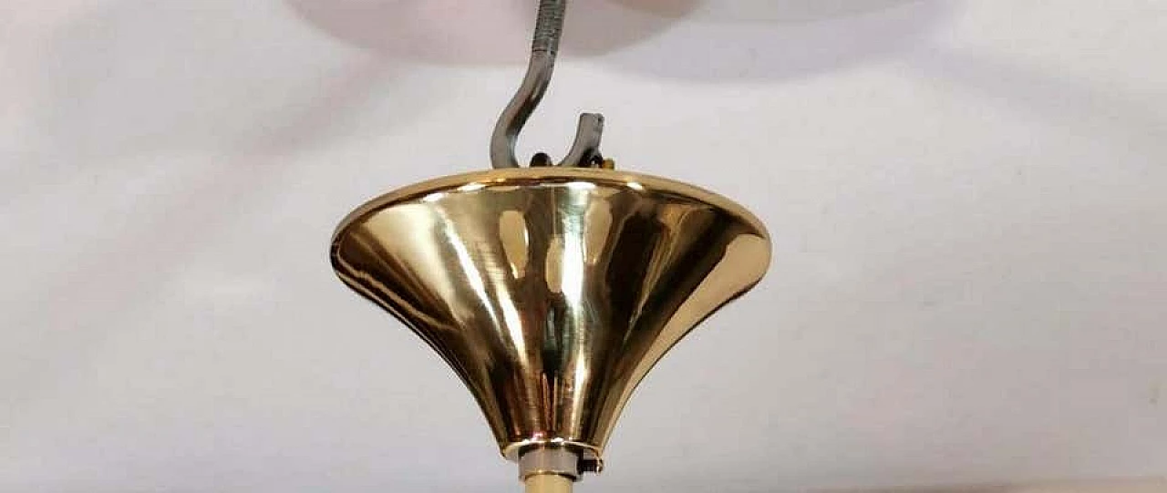 Stilnovo chandelier in brass and opaline glass, 60s 1194468