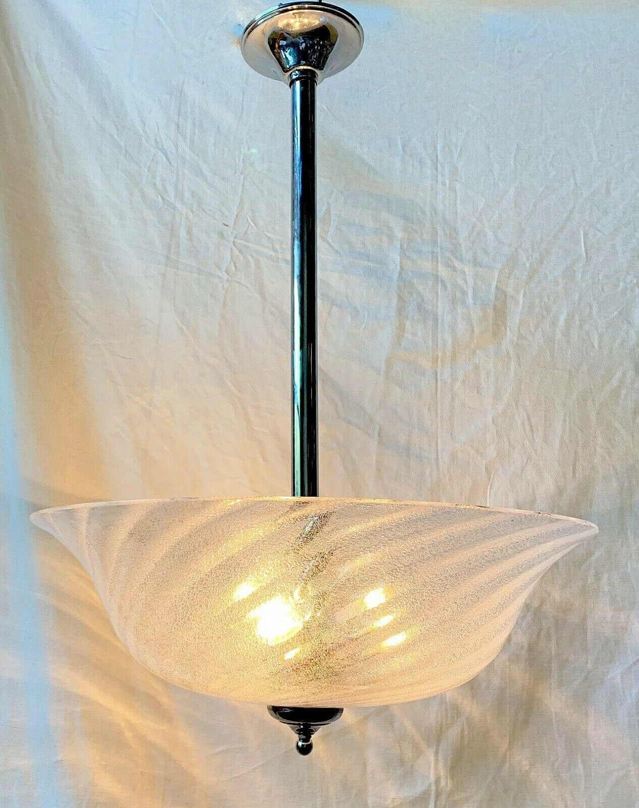 Lampadario in vetro e metallo cromato di Mazzega, anni '70 1204264