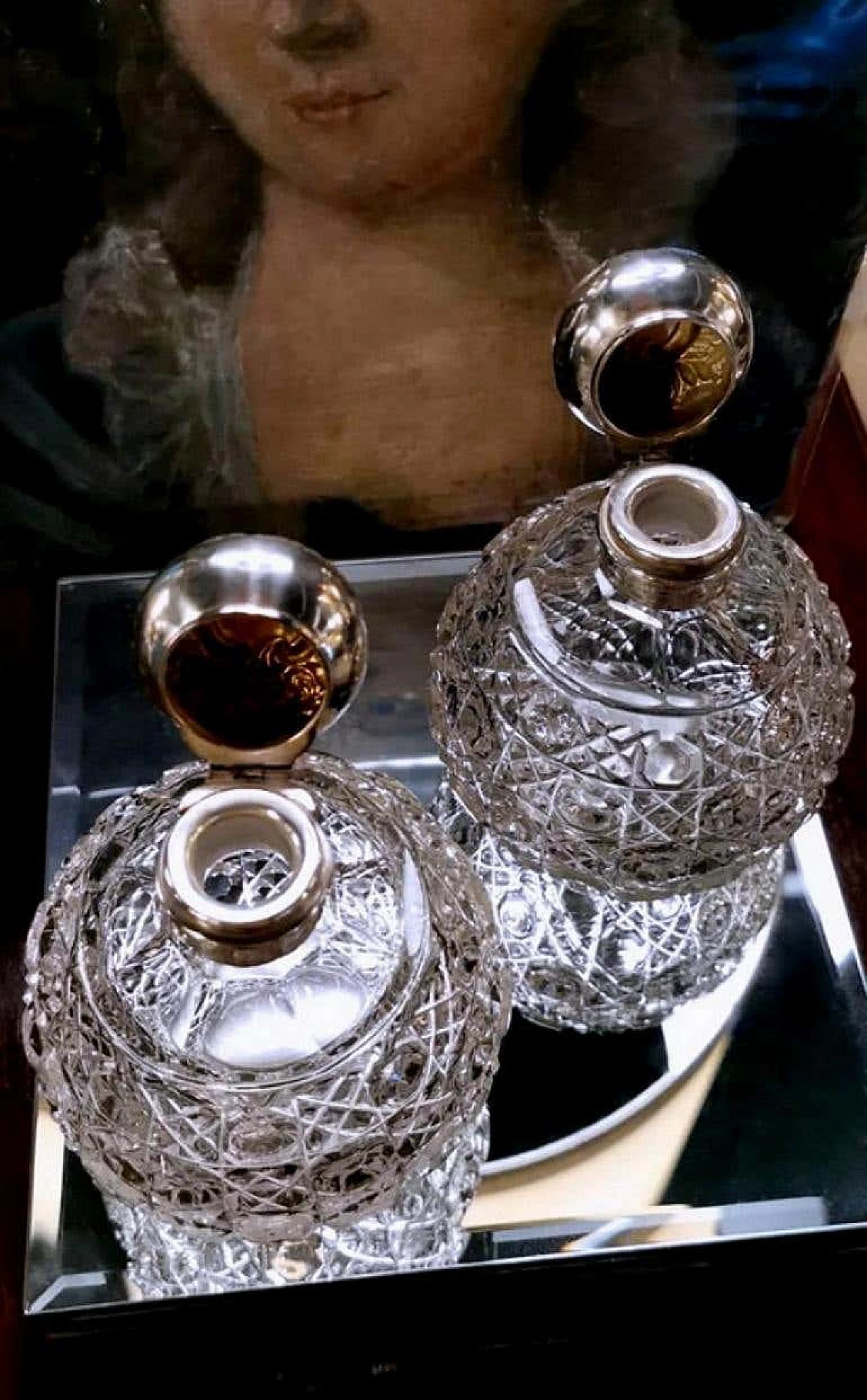 Pair of Victorian style  toilet flasks in ground crystal and silver, 10s 1216909