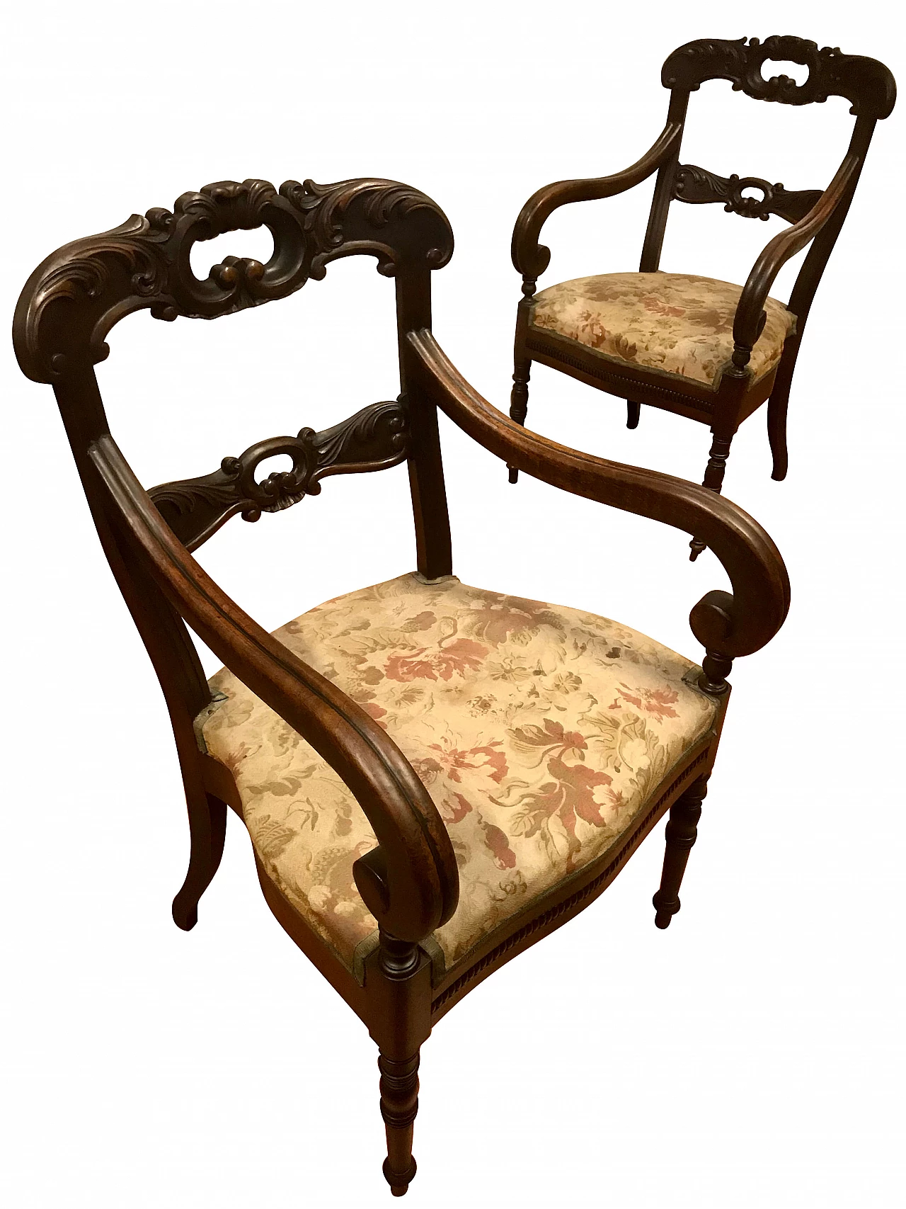 Pair of Charles X Piedmontese armchairs carved in walnut with moved backrest and armrests, beginning 19th century 1225087