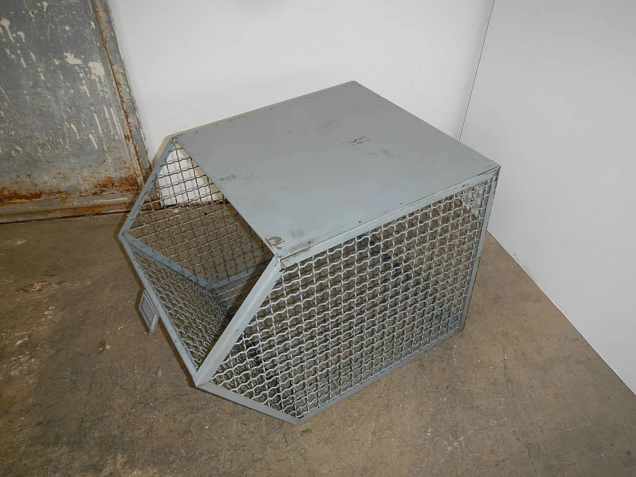 Industrial wire mesh container originally for shoe factory, 70s 1229016