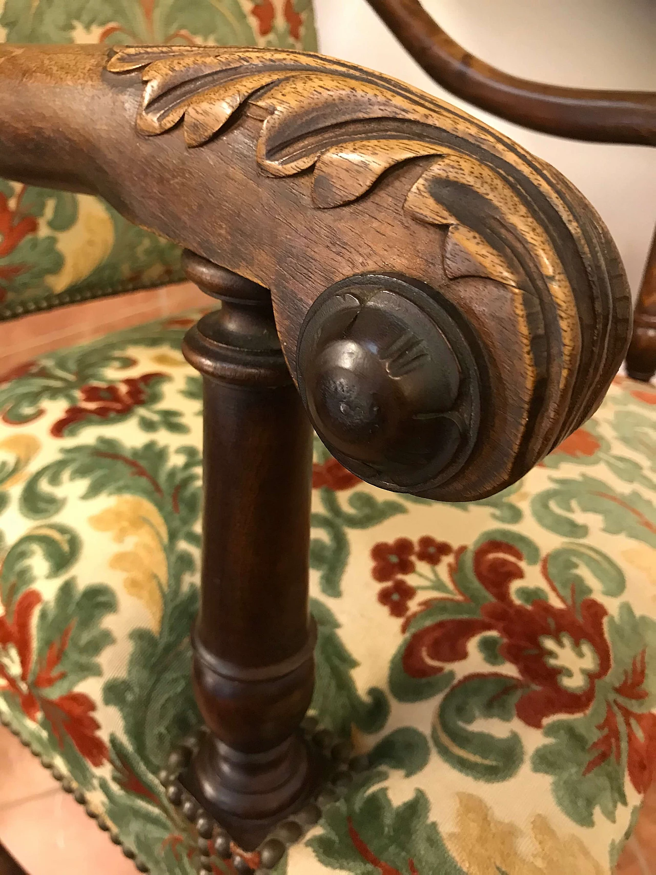 Pair of Rocchetto Armchairs in walnut covered in fabric, Turin, original early 19th century 1235015