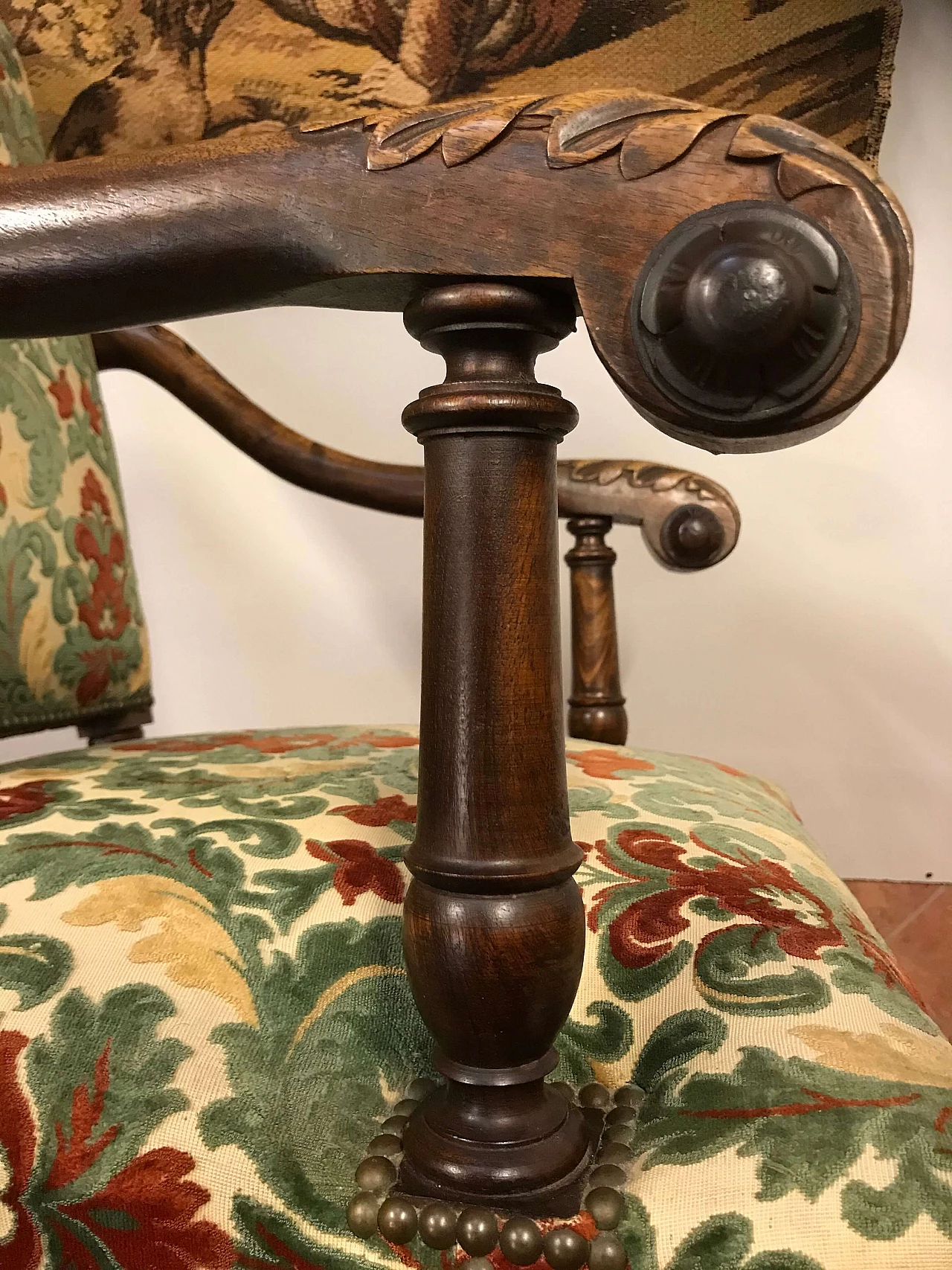 Pair of Rocchetto Armchairs in walnut covered in fabric, Turin, original early 19th century 1235017