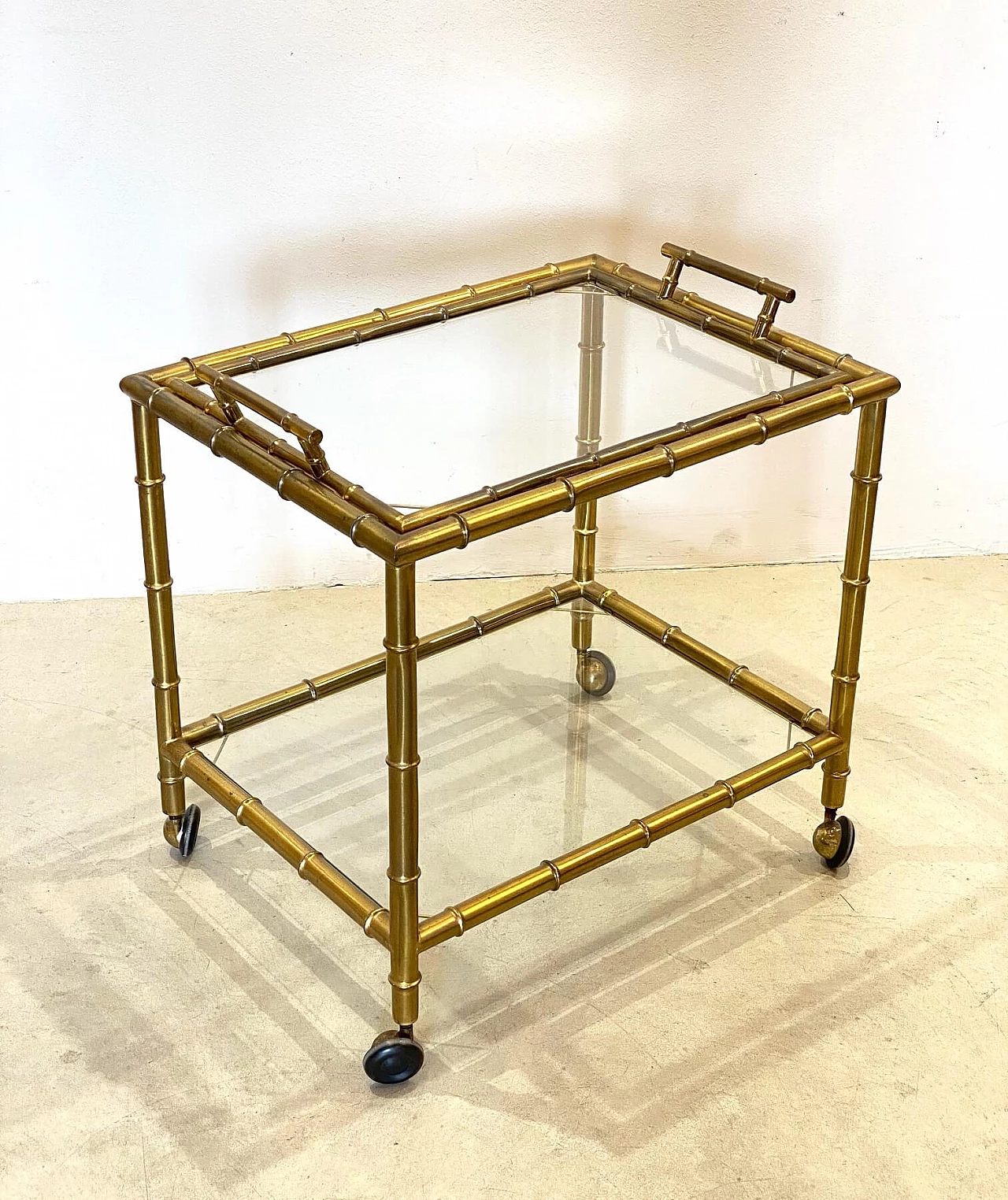 Fake bamboo brass bar trolley with removable tray, 1970s 1236597