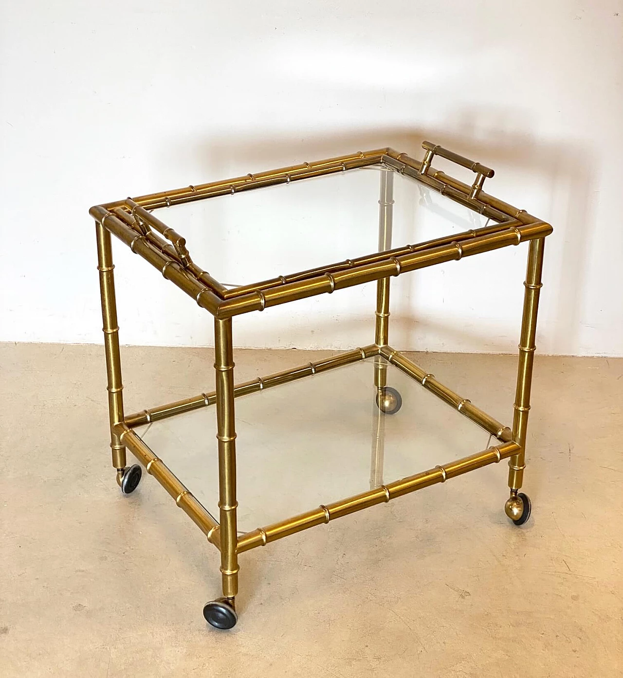 Fake bamboo brass bar trolley with removable tray, 1970s 1236602