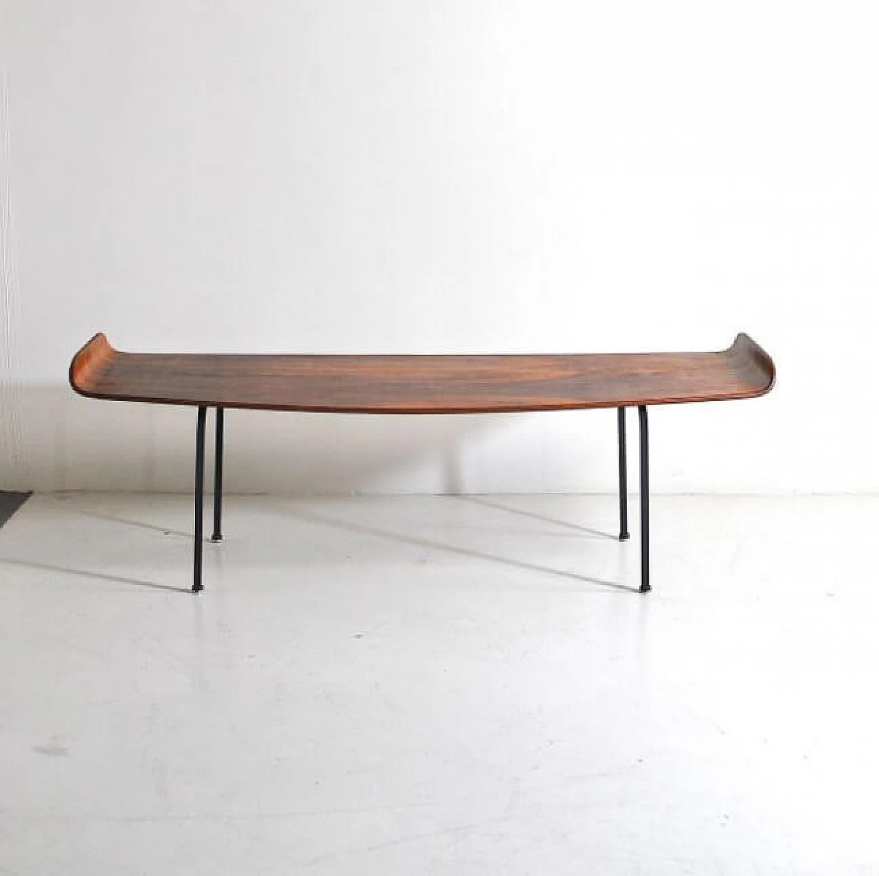 Coffee table in bent teak by Franco Campi and Carlo Graffi, 50s 1236692