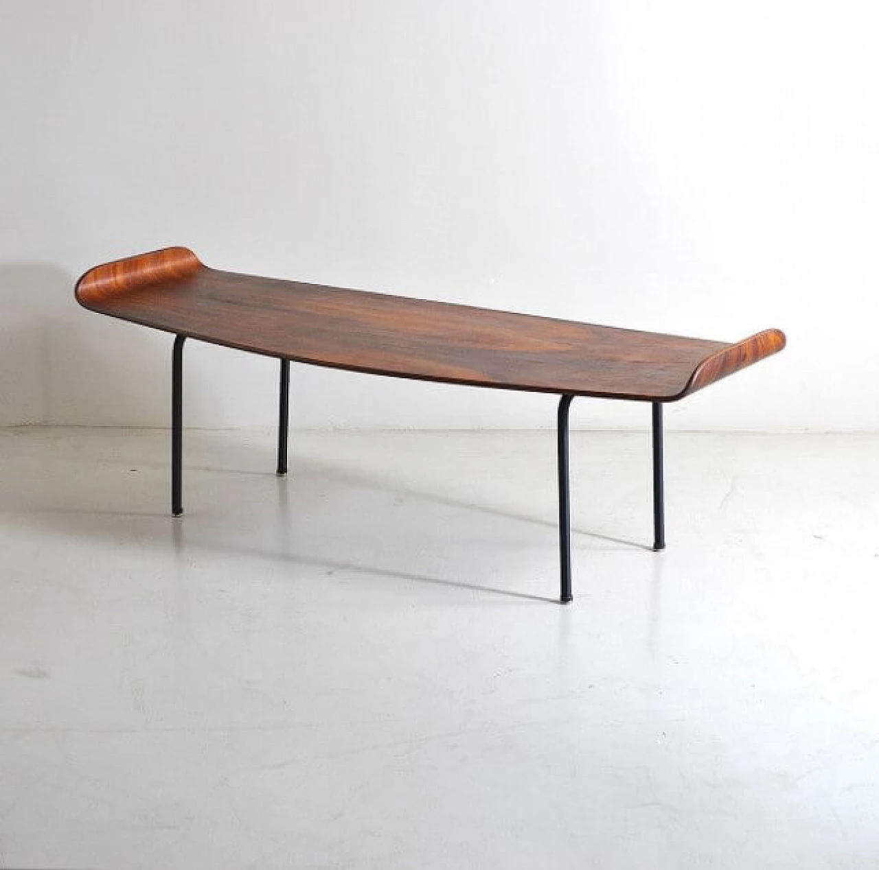 Coffee table in bent teak by Franco Campi and Carlo Graffi, 50s 1236697