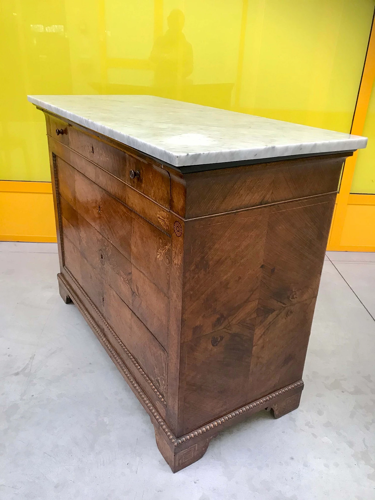 Charles X dresser inlaid and slab walnut, early 19th century 1242441