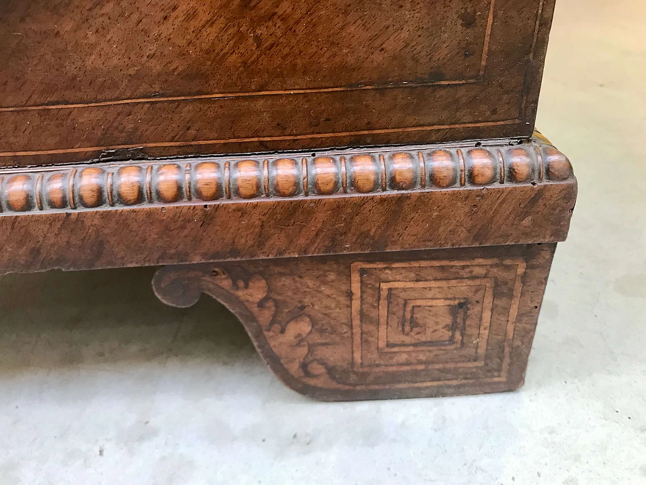 Charles X dresser inlaid and slab walnut, early 19th century 1242444