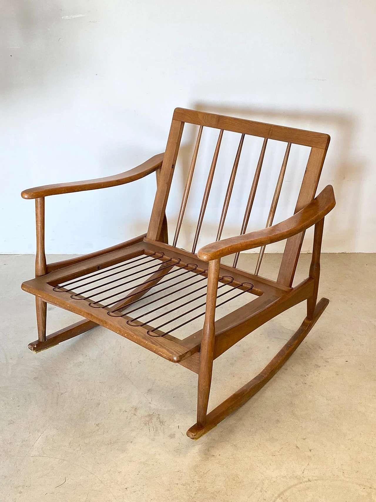 Rocking armchair in beechwood, 1960s 1246631