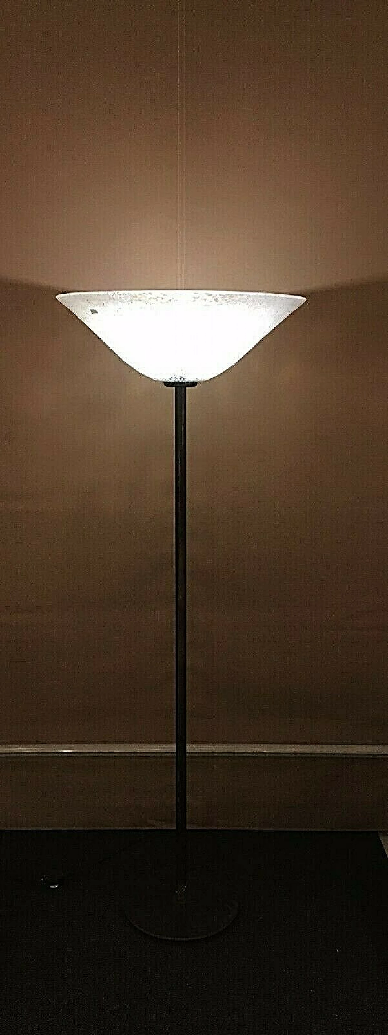 Neverrino floor lamp in painted iron and Murano glass by Vistosi, 70s 1248060