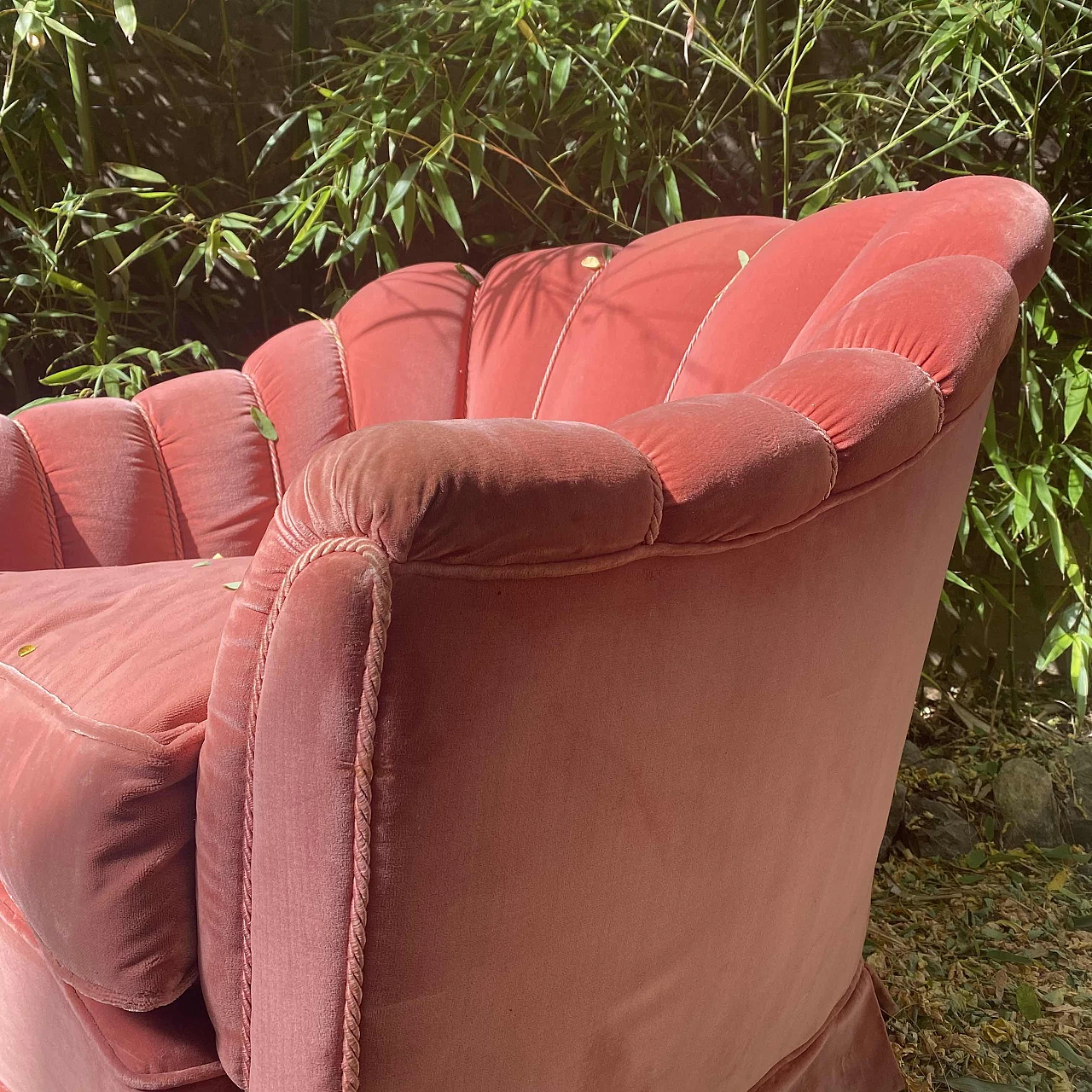 Pair of shell armchairs, 1940s 1251656