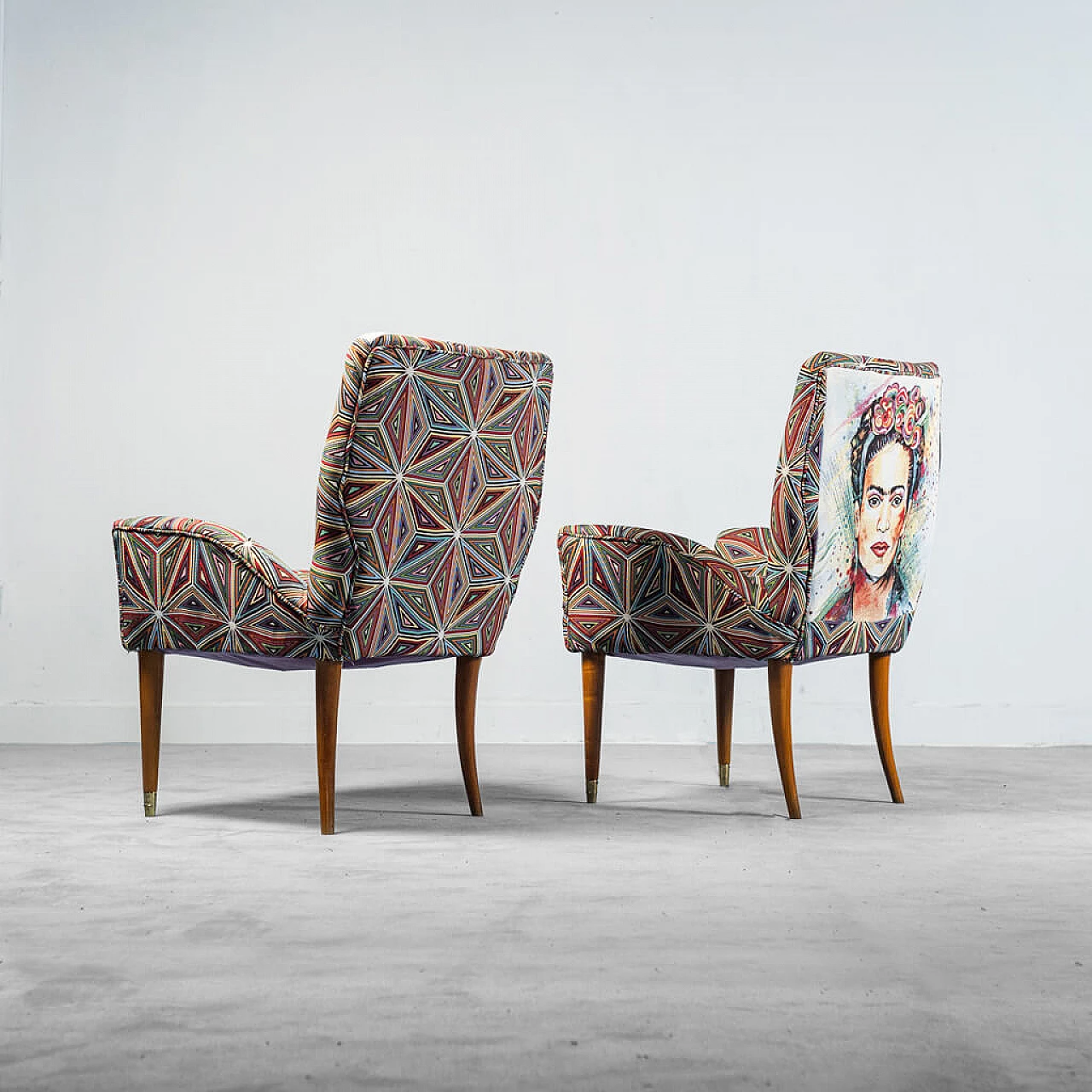 3 Patterned fabric and wood armchairs, 50s 1252885