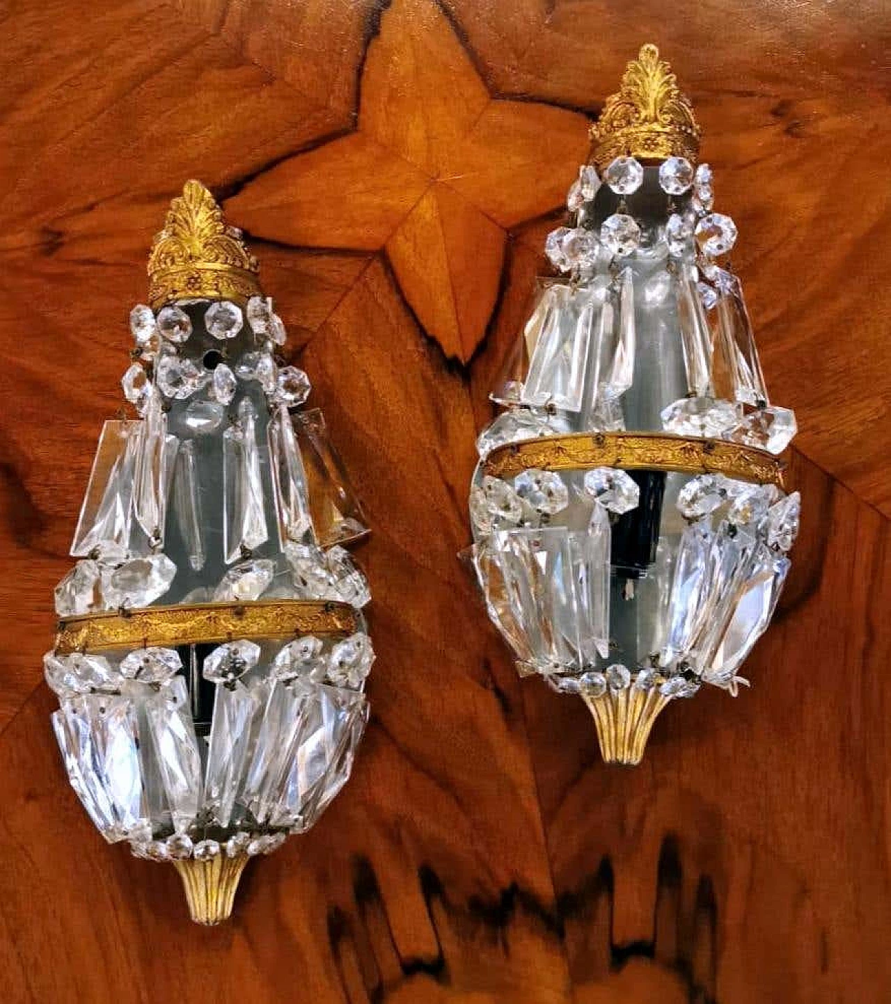 Pair of Louis XVI style balloon wall sconces in brass and crystal, 10s 1271845