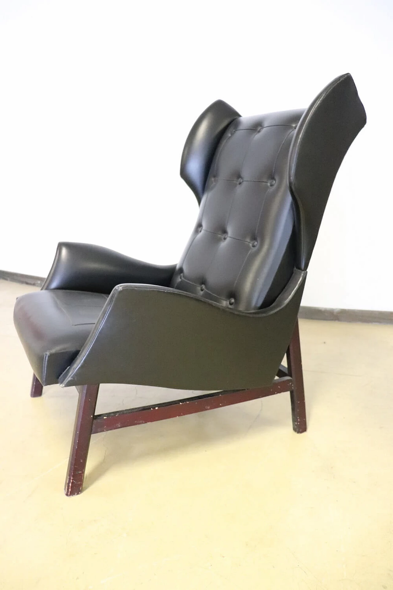 Black leatherette armchair, 1940s 1277779