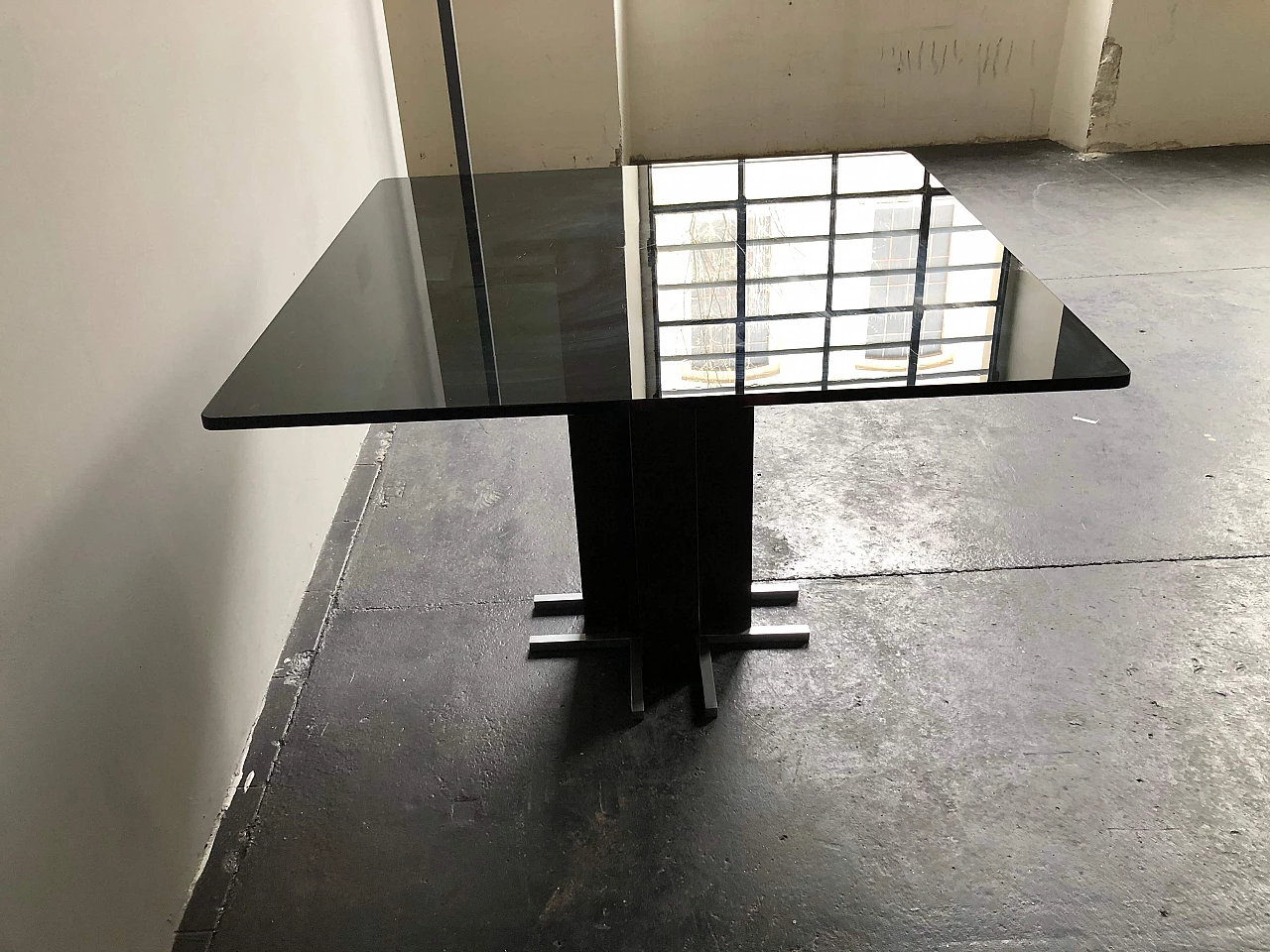 Table with smoked glass top, 70s 1280398