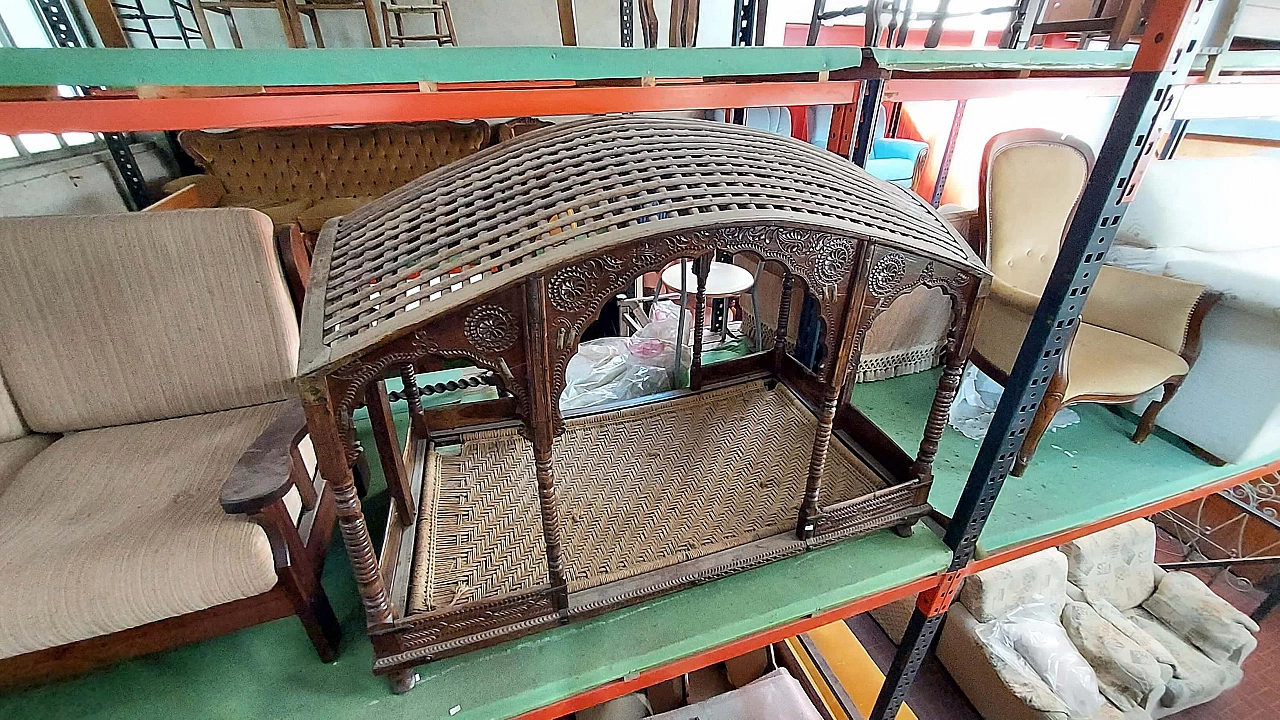 Indian colonial sedan chair for two people, 19th century 1283857