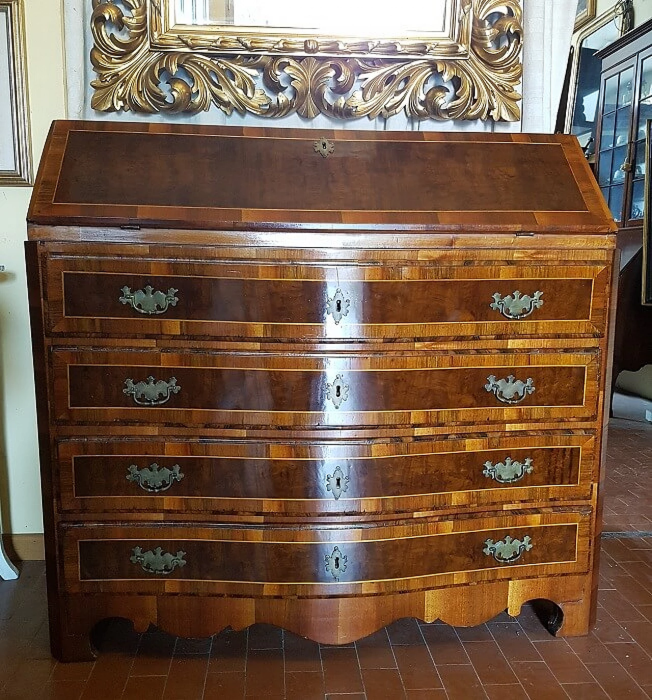 Louis XVI chest of drawers with flap in walnut and walnut briar, 18th century 1305954