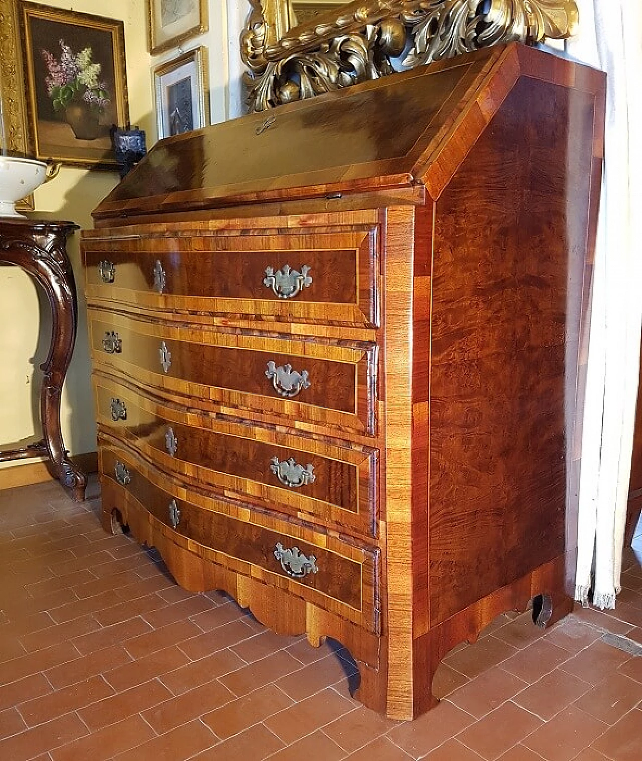 Louis XVI chest of drawers with flap in walnut and walnut briar, 18th century 1305957