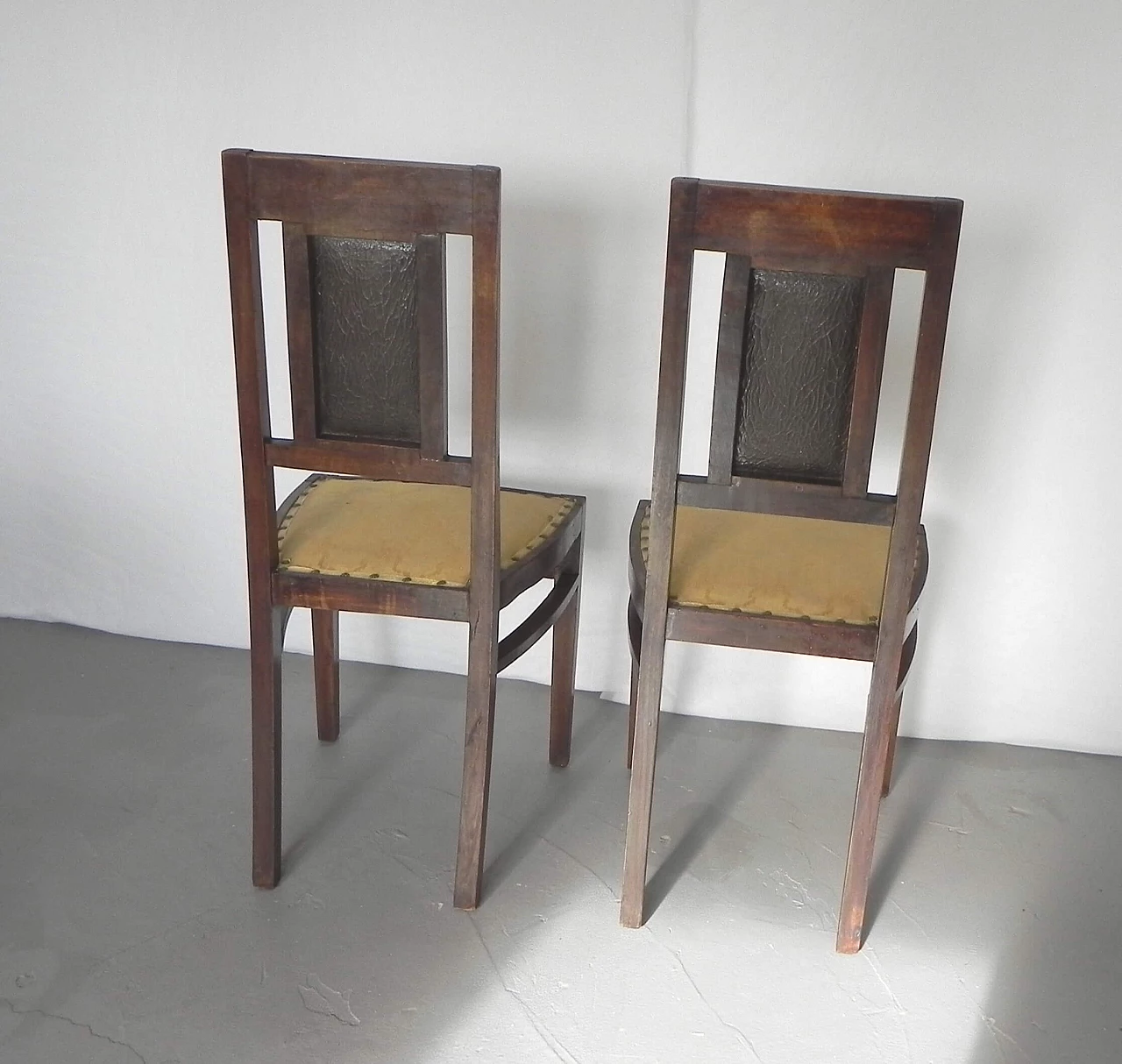 Pair of Art Nouveau chairs, early 1900s 1307571