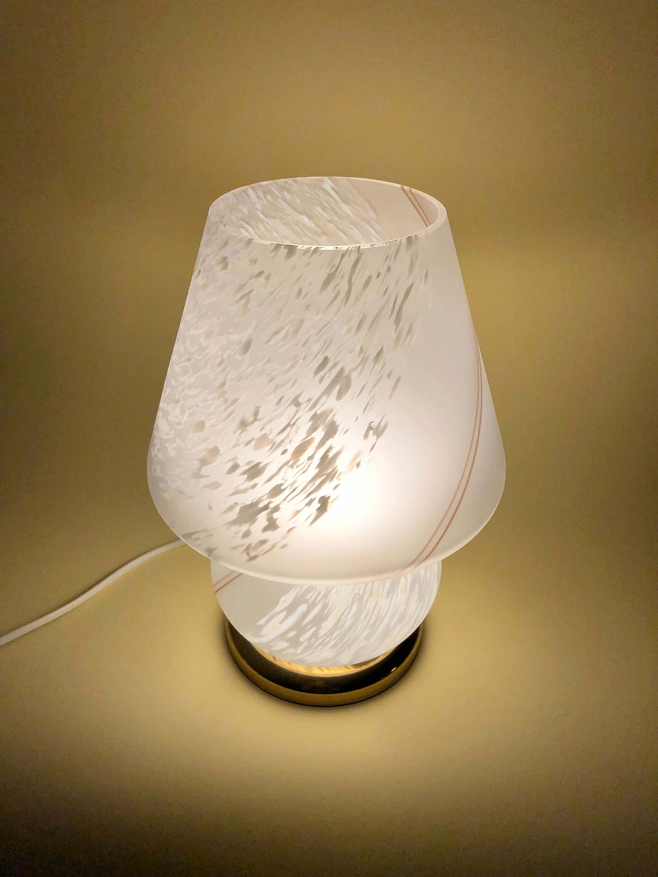 Mushroom lamp in Murano glass, 1960s 1323070