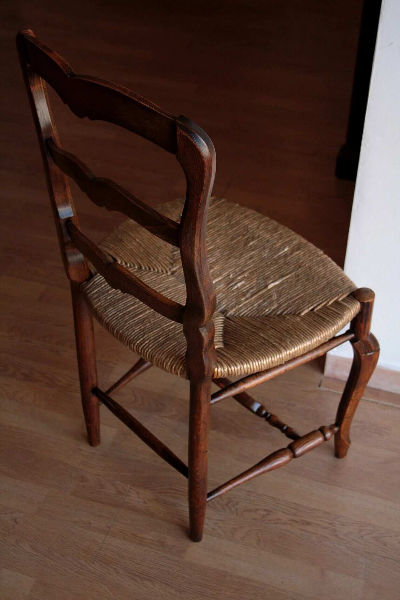 6 Provencal wooden chairs with straw seat, 19th century 1323630