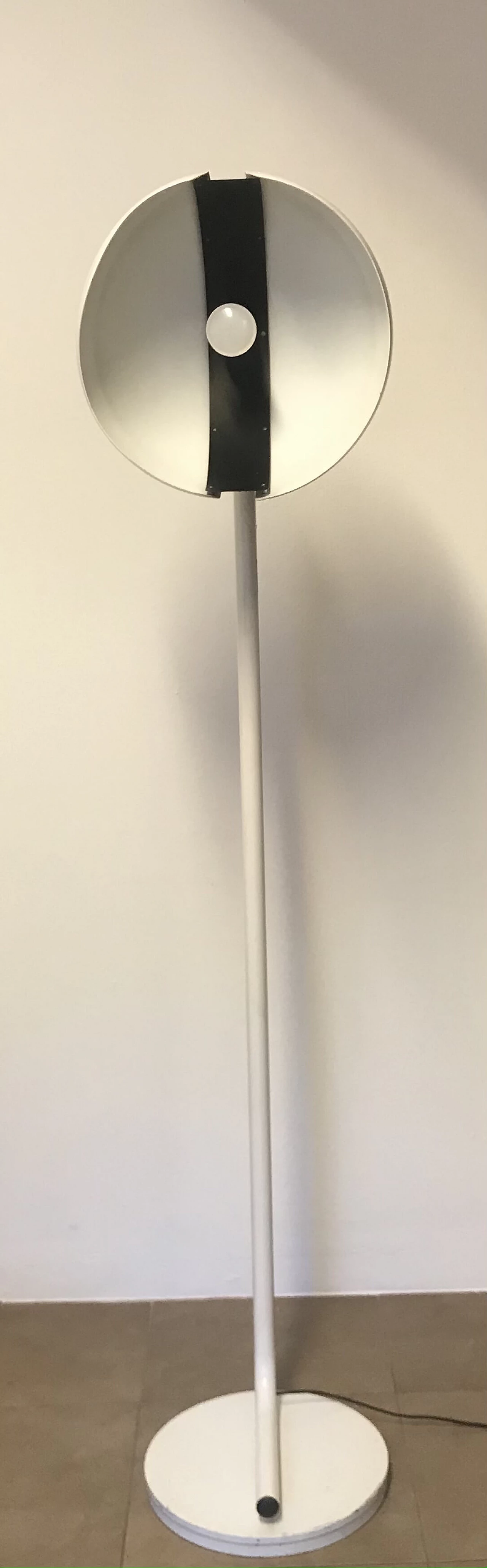 White metal floor lamp, 1970s 1340921