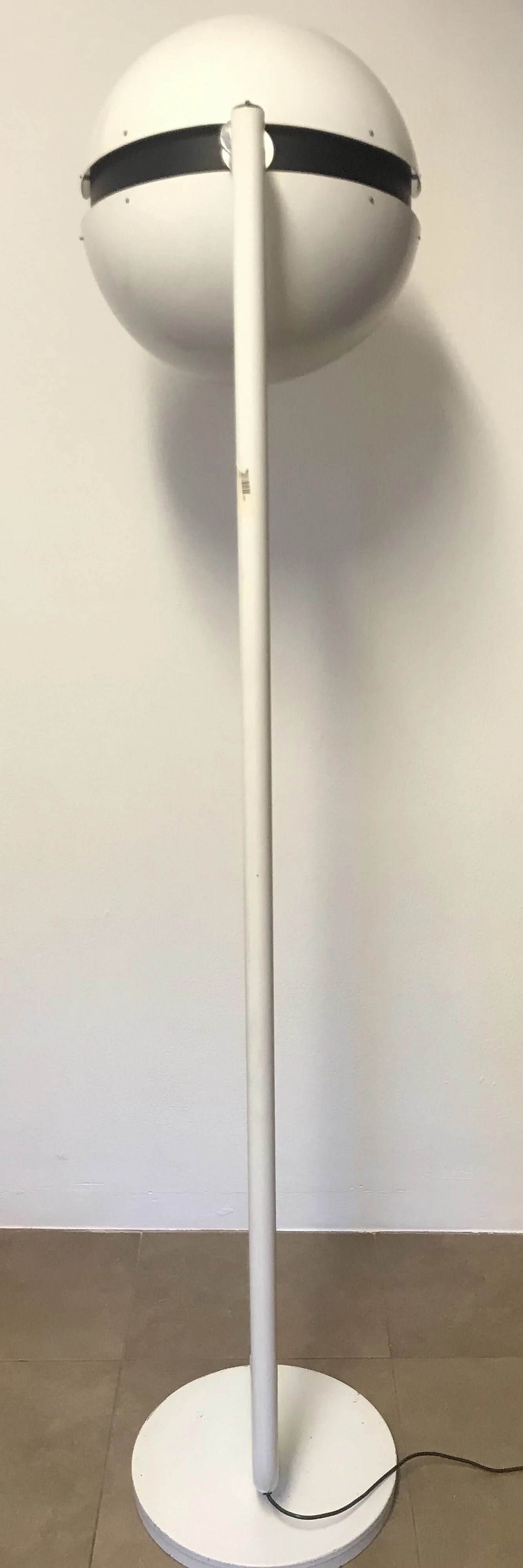 White metal floor lamp, 1970s 1340924