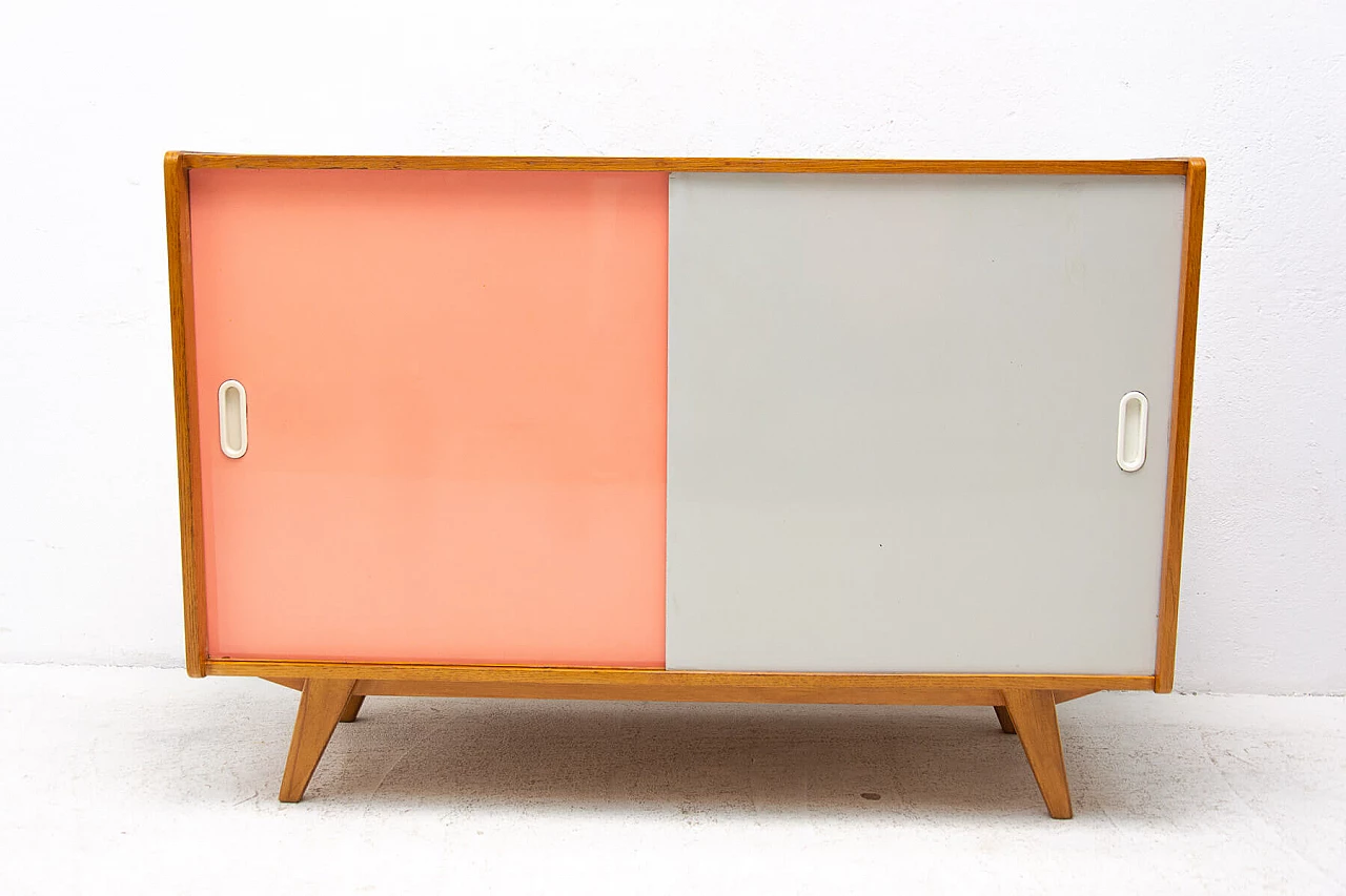 U-452 sideboard by Jiří Jiroutek, 1960s 1341859