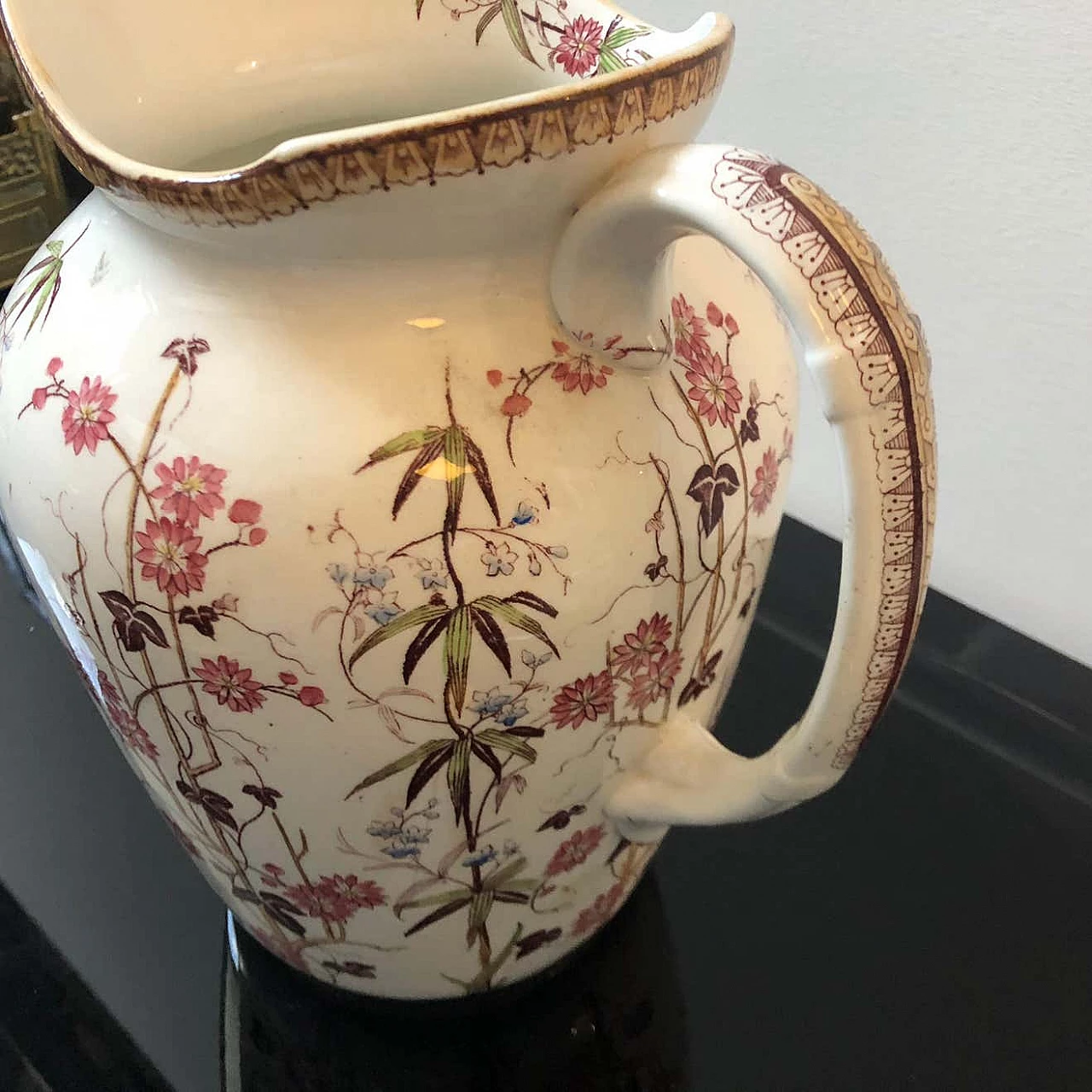 Victorian jug in ceramic, 19th century 1345265