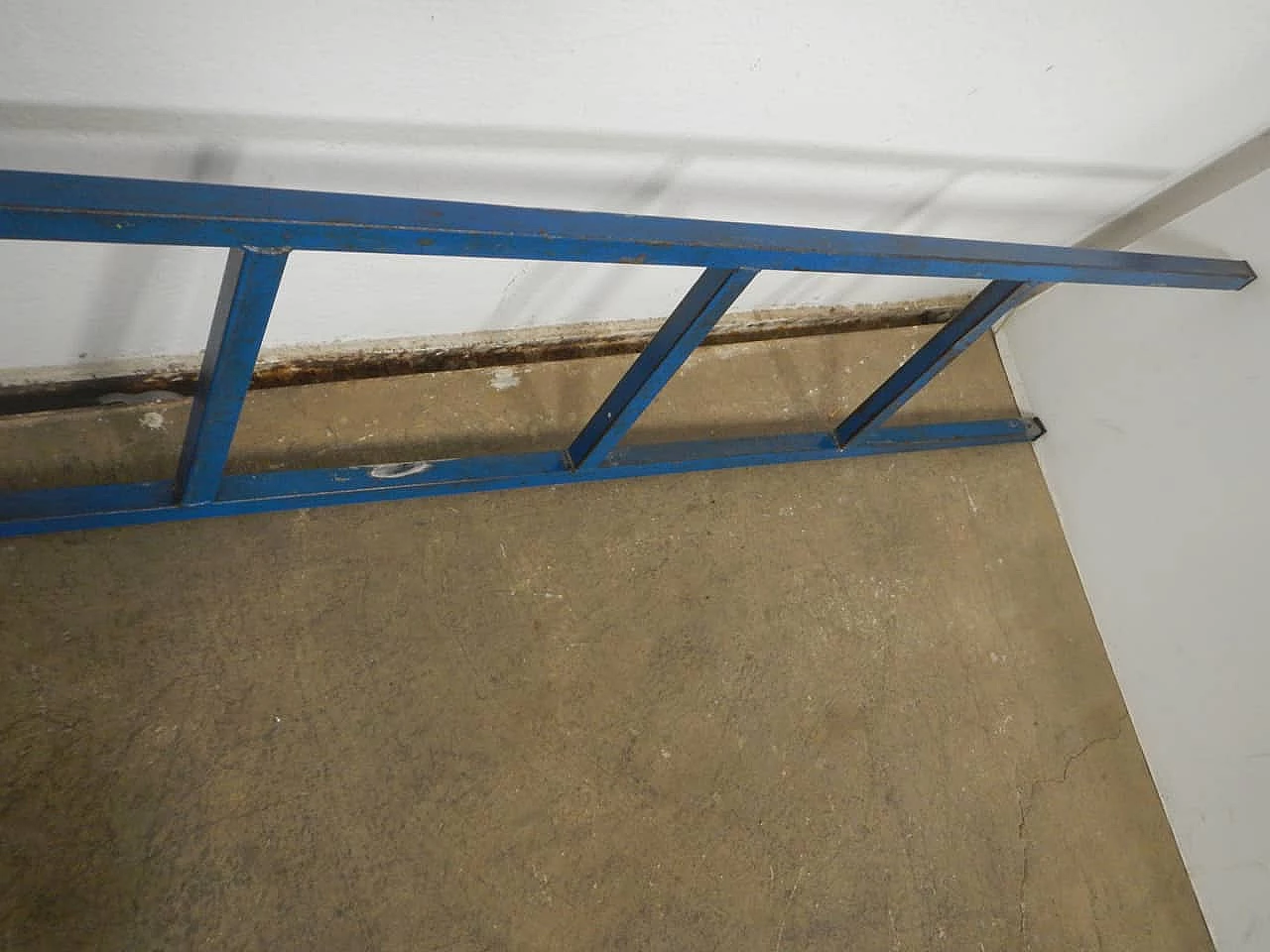 Blue metal industrial ladder, 70s 1365212