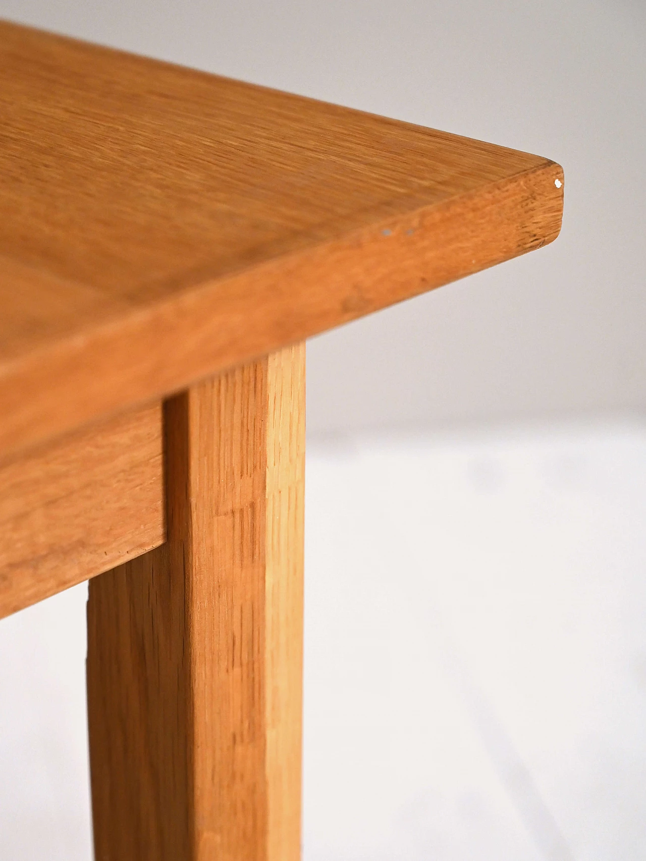 Square oak coffee table, 1980s 1366977